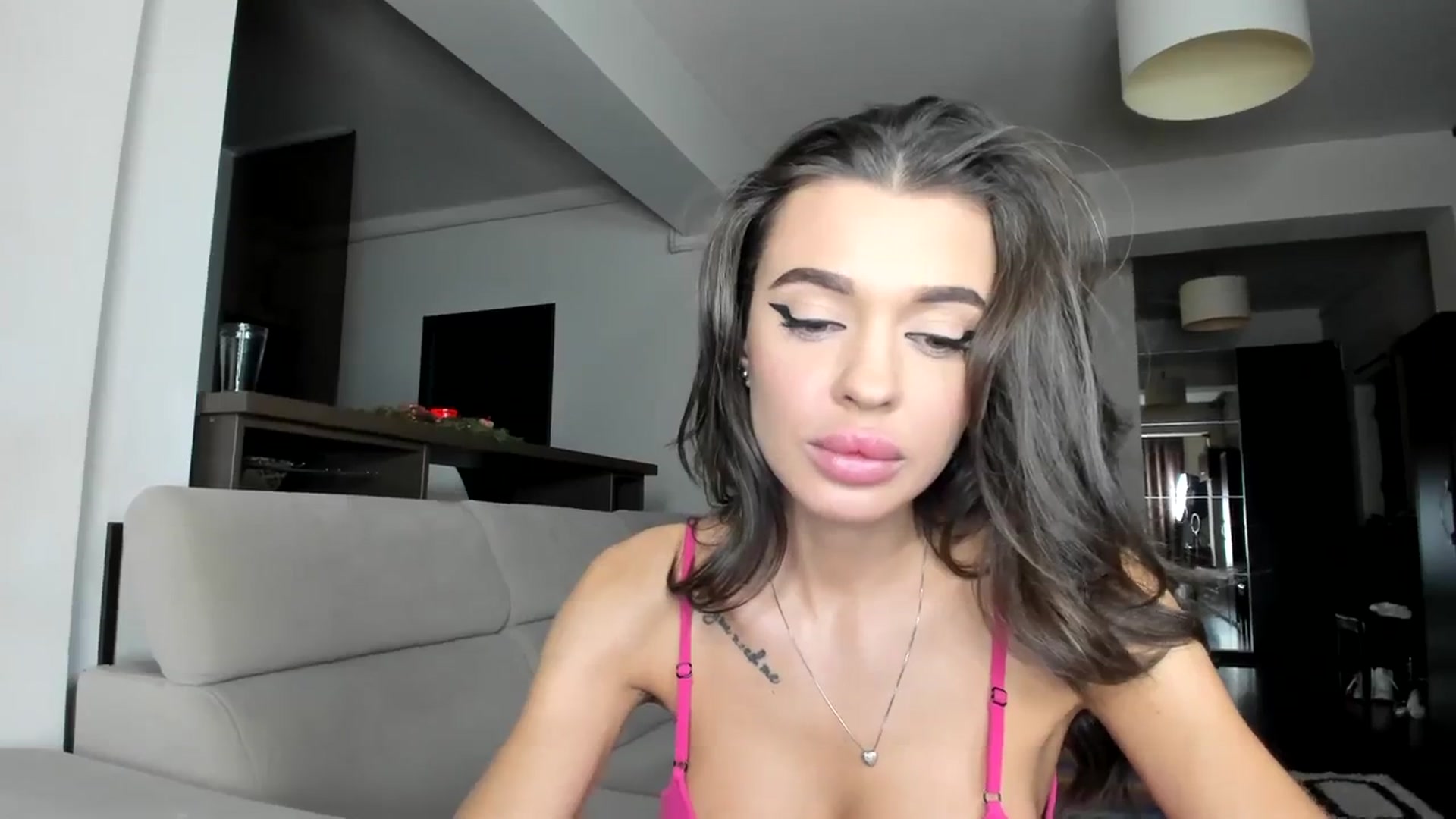 Gallery image thumbnail from Miss_X_'s myfreecams stream on, 12/20/2023, 16:41 image 13 of 20