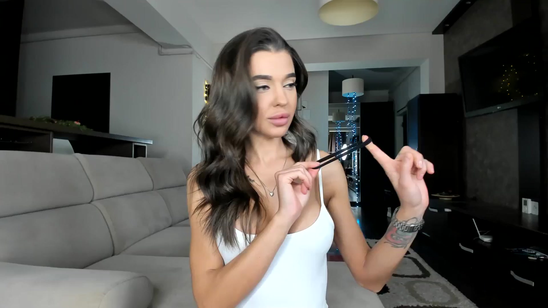 Gallery image thumbnail from Miss_X_'s myfreecams stream on, 12/25/2023, 17:37 image 1 of 20