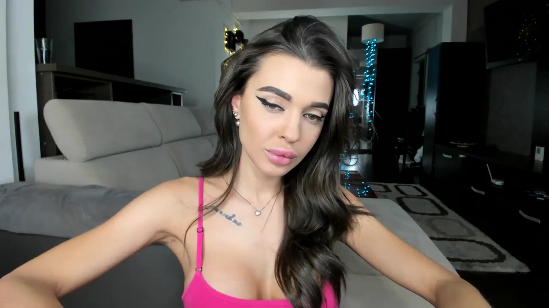 Gallery image thumbnail from Miss_X_'s myfreecams stream on, 01/04/2024, 16:27 image 20 of 20