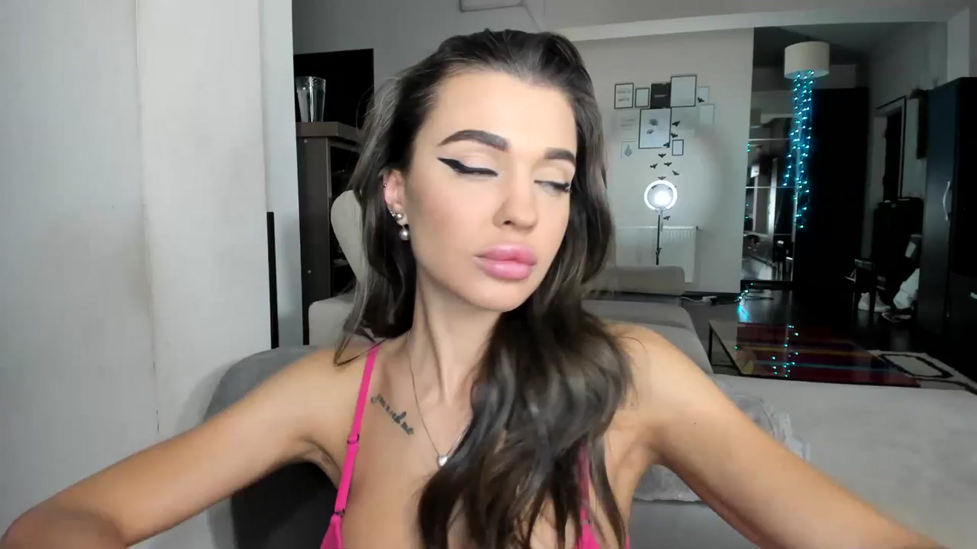 Gallery image thumbnail from Miss_X_'s myfreecams stream on, 01/04/2024, 16:27 image 9 of 20