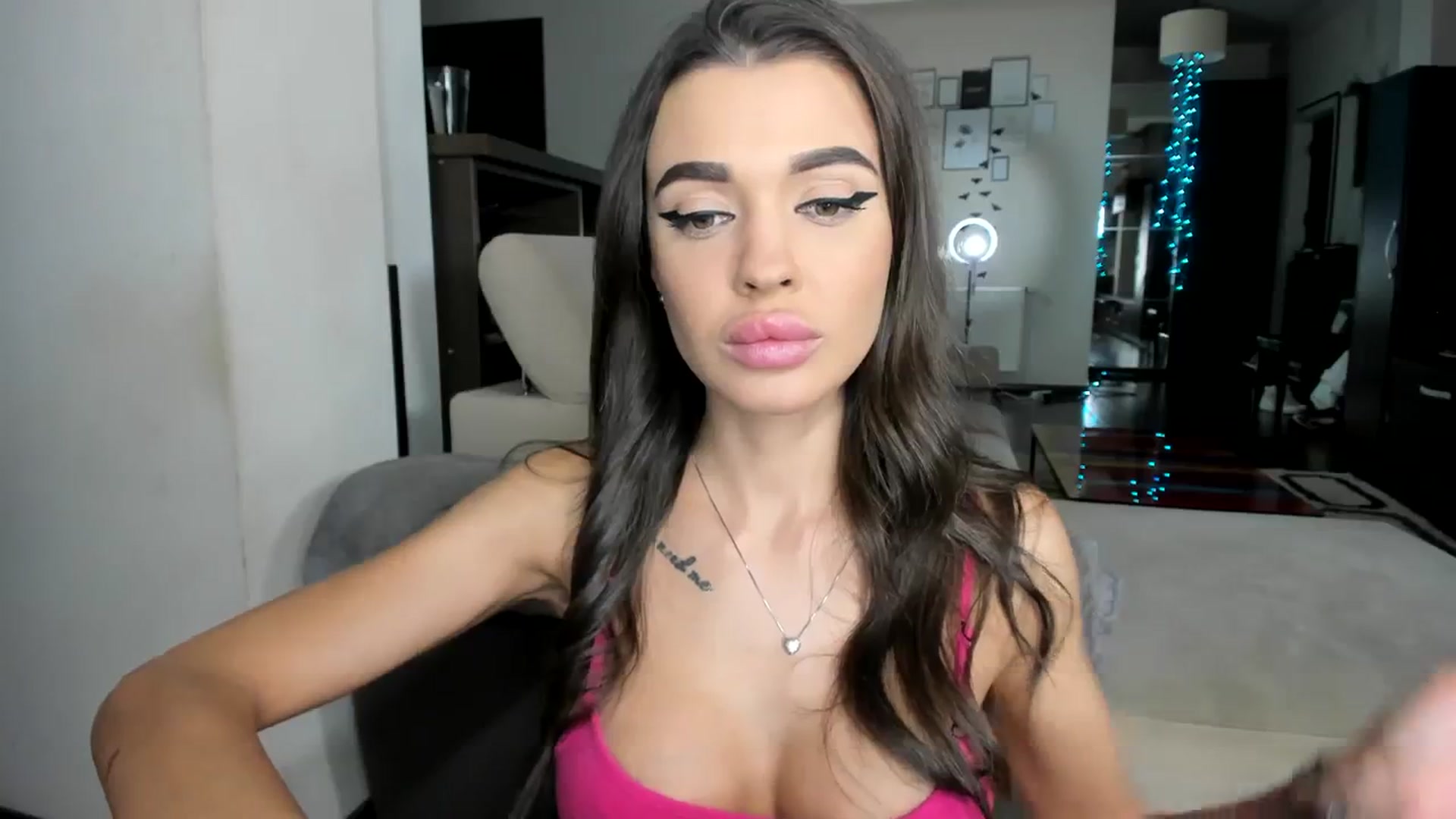 Gallery image thumbnail from Miss_X_'s myfreecams stream on, 01/04/2024, 16:27 image 8 of 20