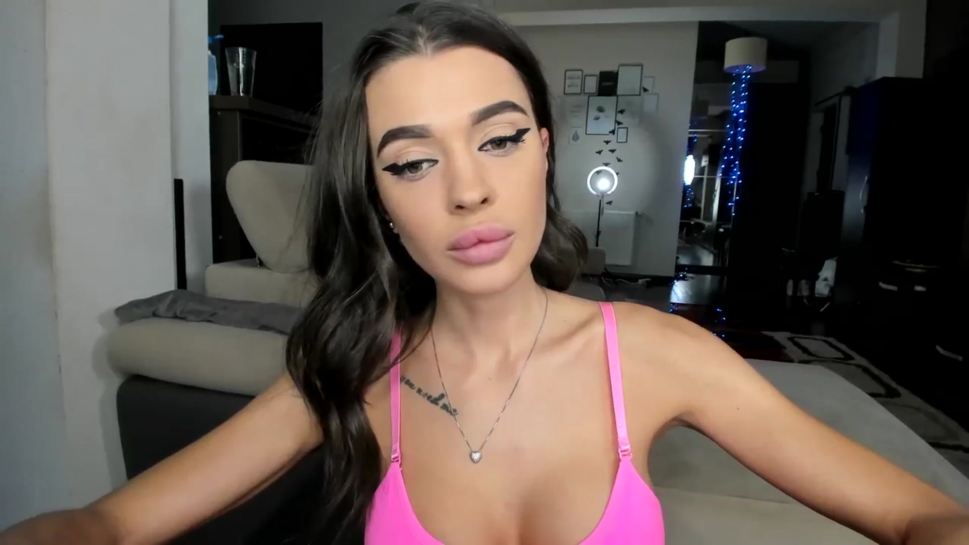 Gallery image thumbnail from Miss_X_'s myfreecams stream on, 01/06/2024, 15:01 image 20 of 20