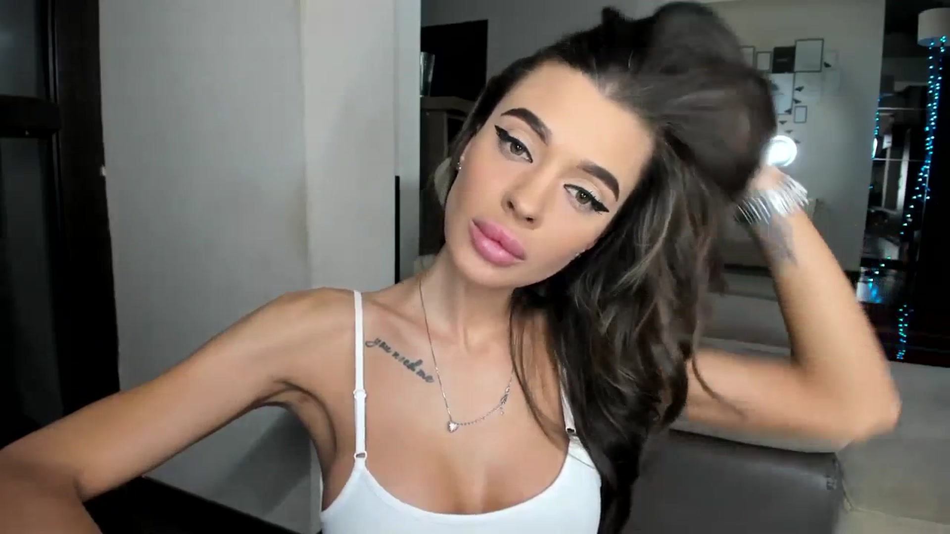 Gallery image thumbnail from Miss_X_'s myfreecams stream on, 01/14/2024, 16:52 image 20 of 20