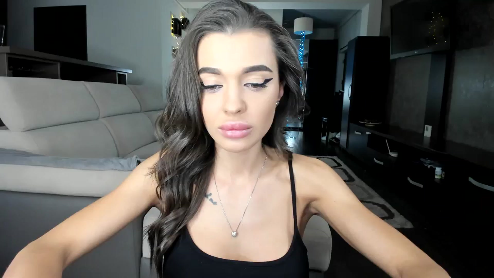 Gallery image thumbnail from Miss_X_'s myfreecams stream on, 01/15/2024, 15:21 image 8 of 20