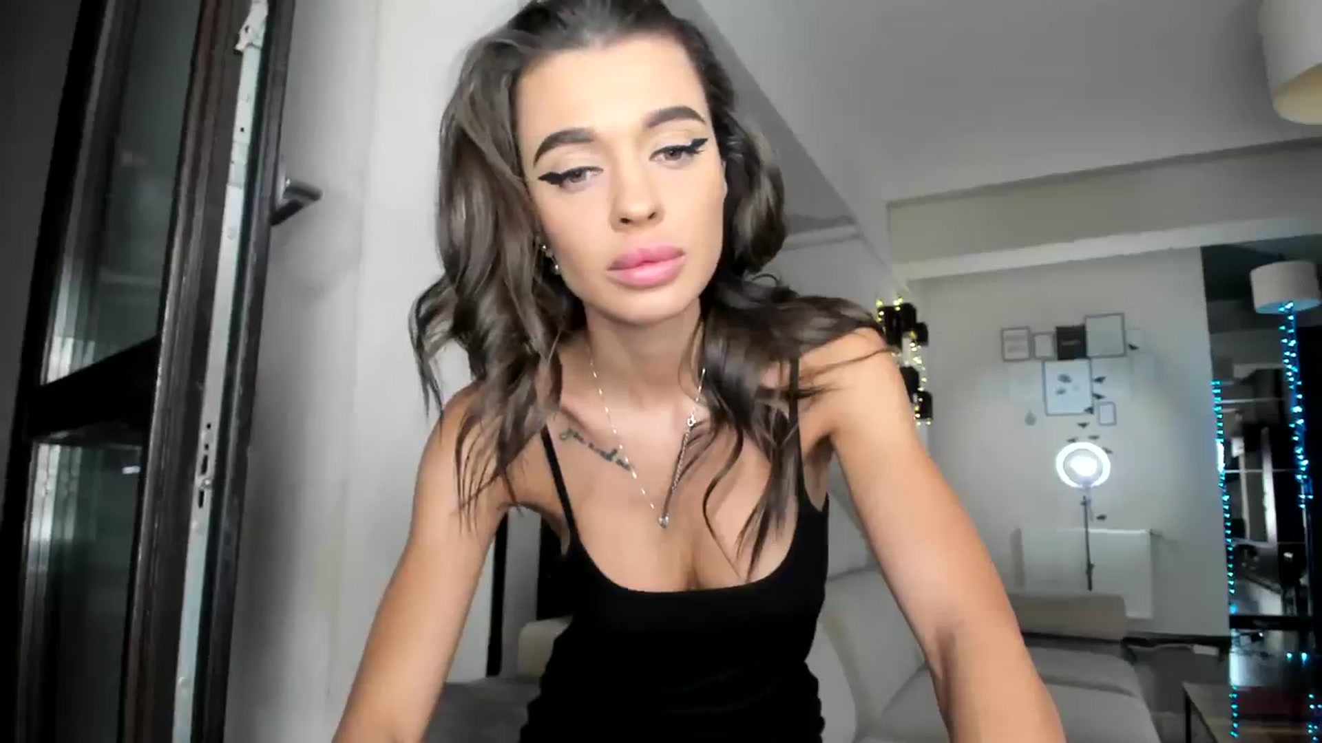 Gallery image thumbnail from Miss_X_'s myfreecams stream on, 01/15/2024, 18:26 image 11 of 20