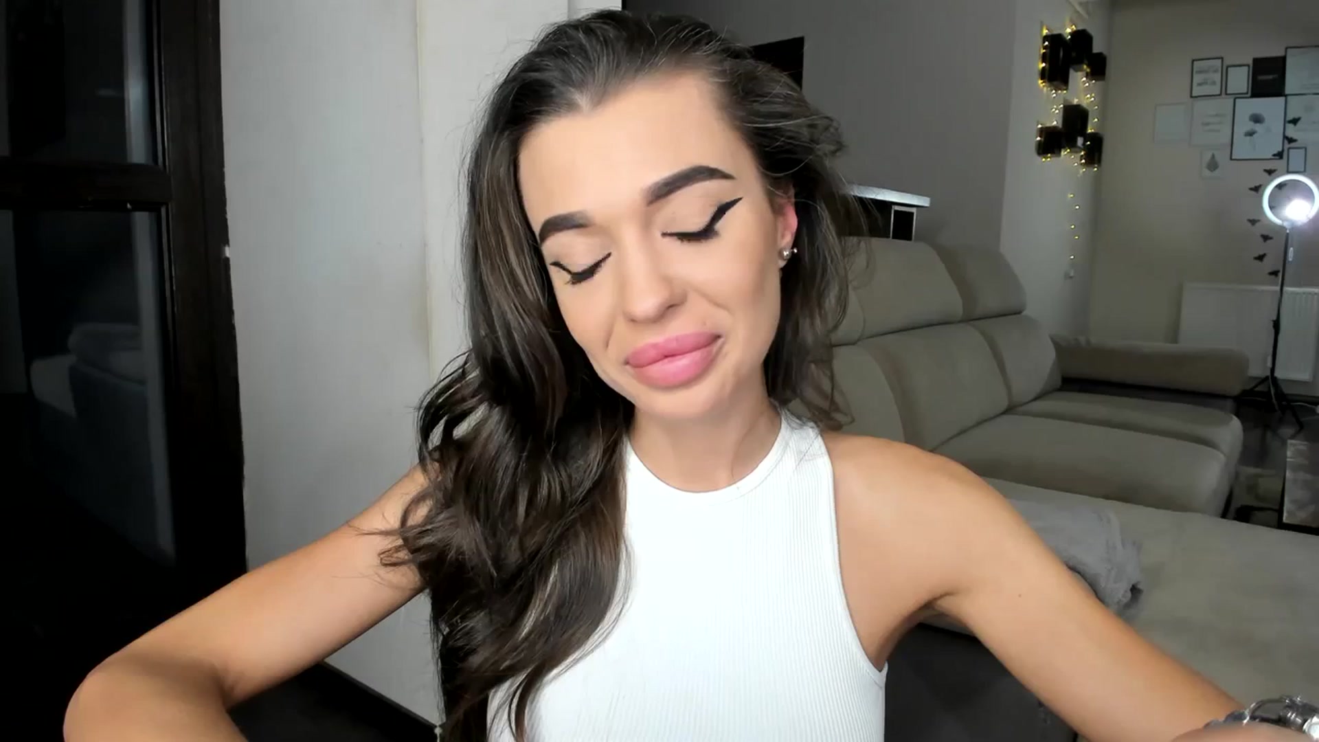 Gallery image thumbnail from Miss_X_'s myfreecams stream on, 02/10/2024, 16:13 image 17 of 20