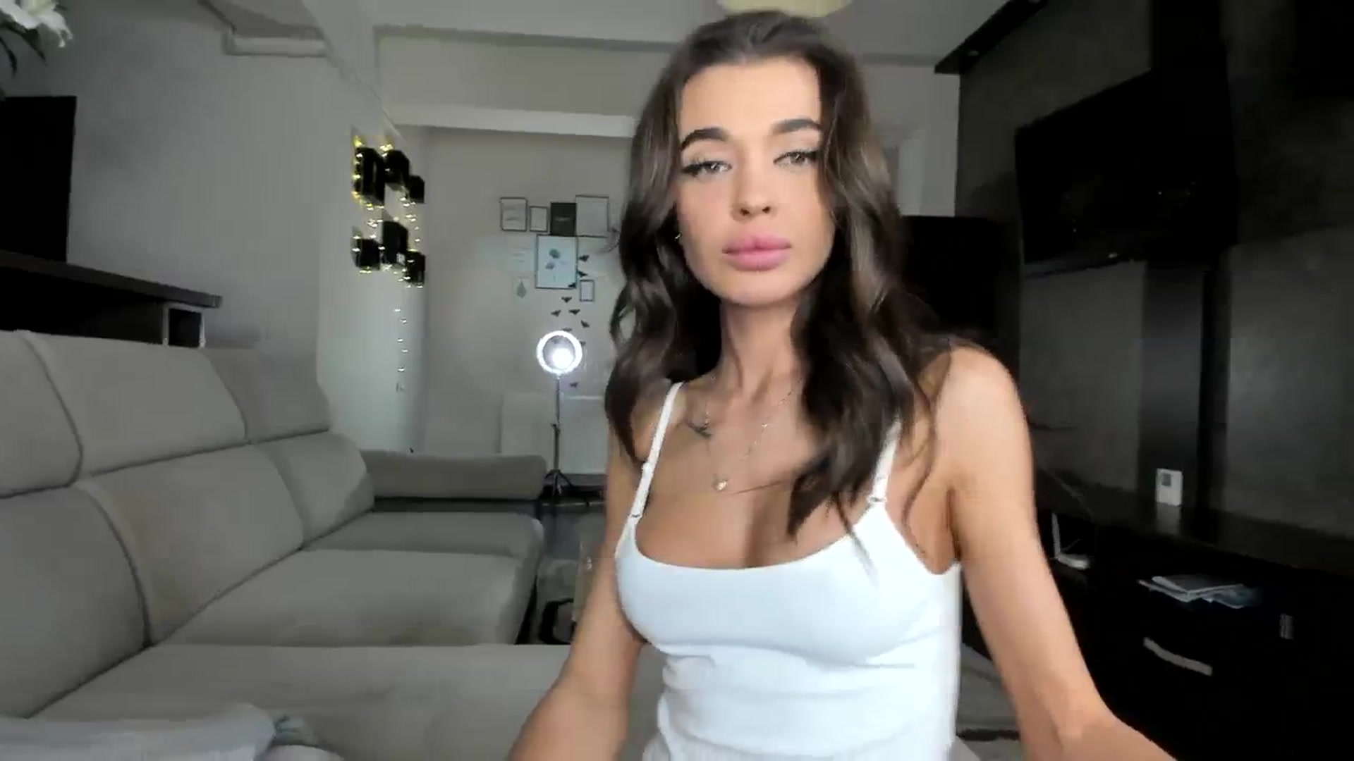 Gallery image thumbnail from Miss_X_'s myfreecams stream on, 02/21/2024, 16:45 image 10 of 20