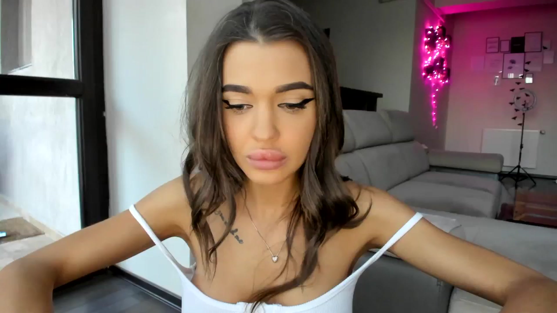 Gallery image thumbnail from Miss_X_'s myfreecams stream on, 04/05/2024, 17:08 image 7 of 20