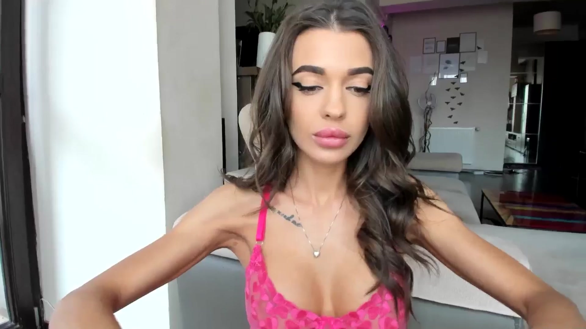 Gallery image thumbnail from Miss_X_'s myfreecams stream on, 05/17/2024, 16:00 image 15 of 20