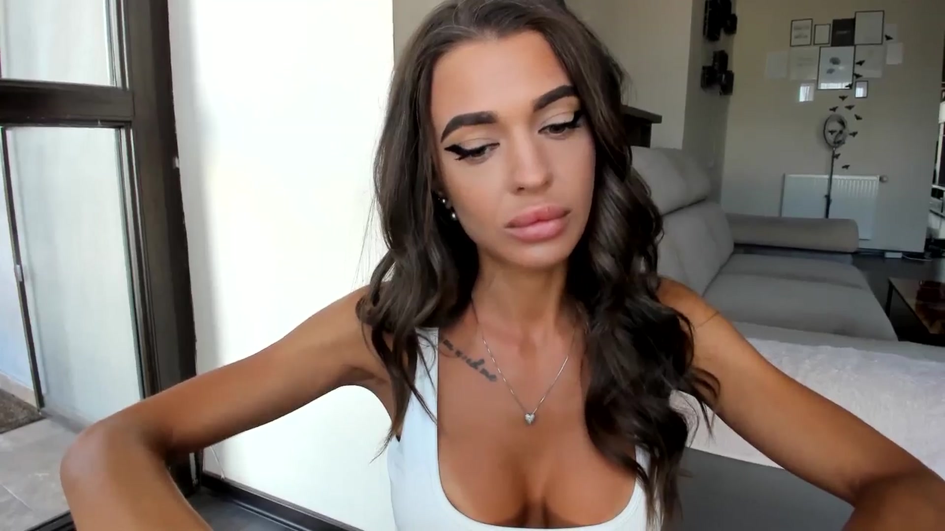 Gallery image thumbnail from Miss_X_'s myfreecams stream on, 06/26/2024, 15:08 image 16 of 20