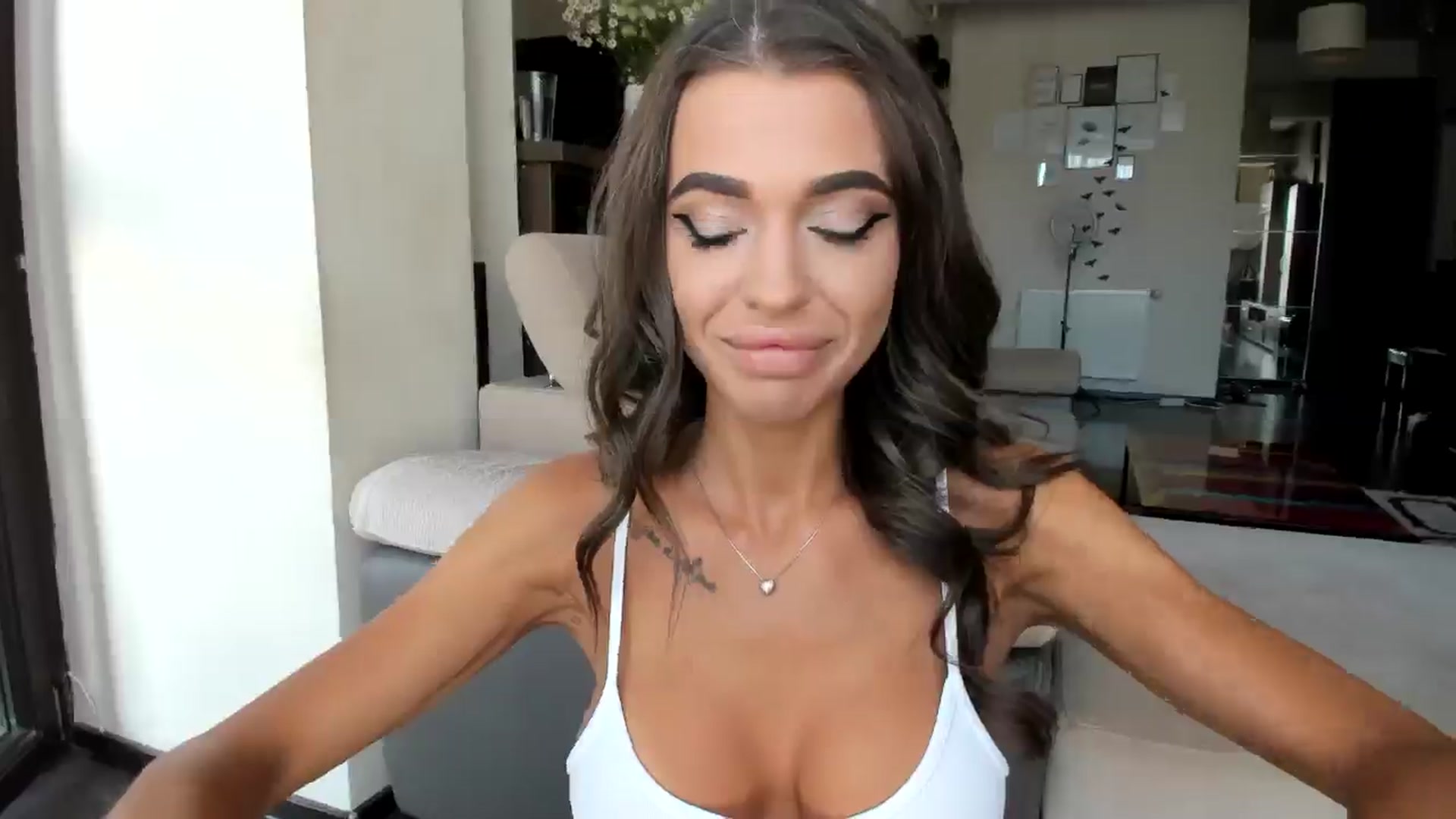 Gallery image thumbnail from Miss_X_'s myfreecams stream on, 06/28/2024, 13:39 image 11 of 20