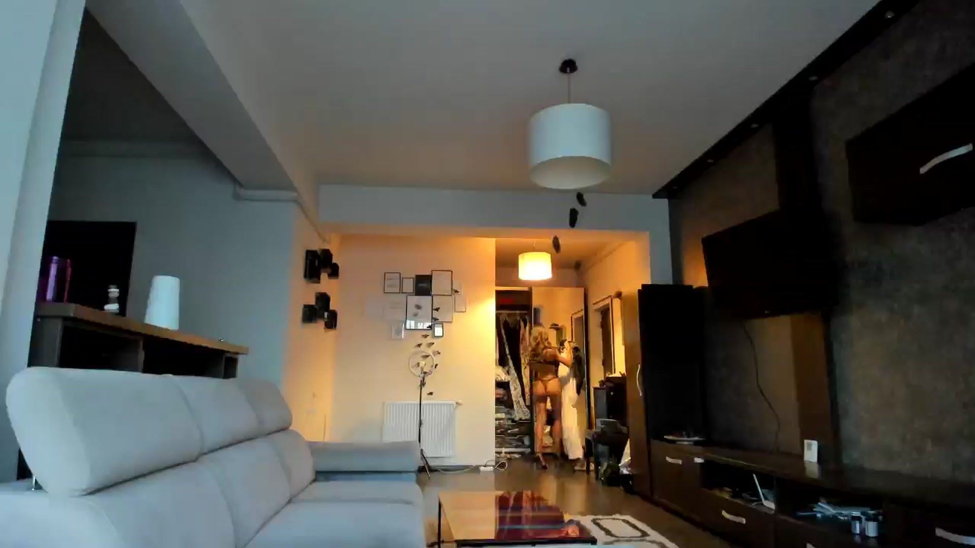 Gallery image thumbnail from Miss_X_'s myfreecams stream on, 09/06/2024, 17:38 image 10 of 20