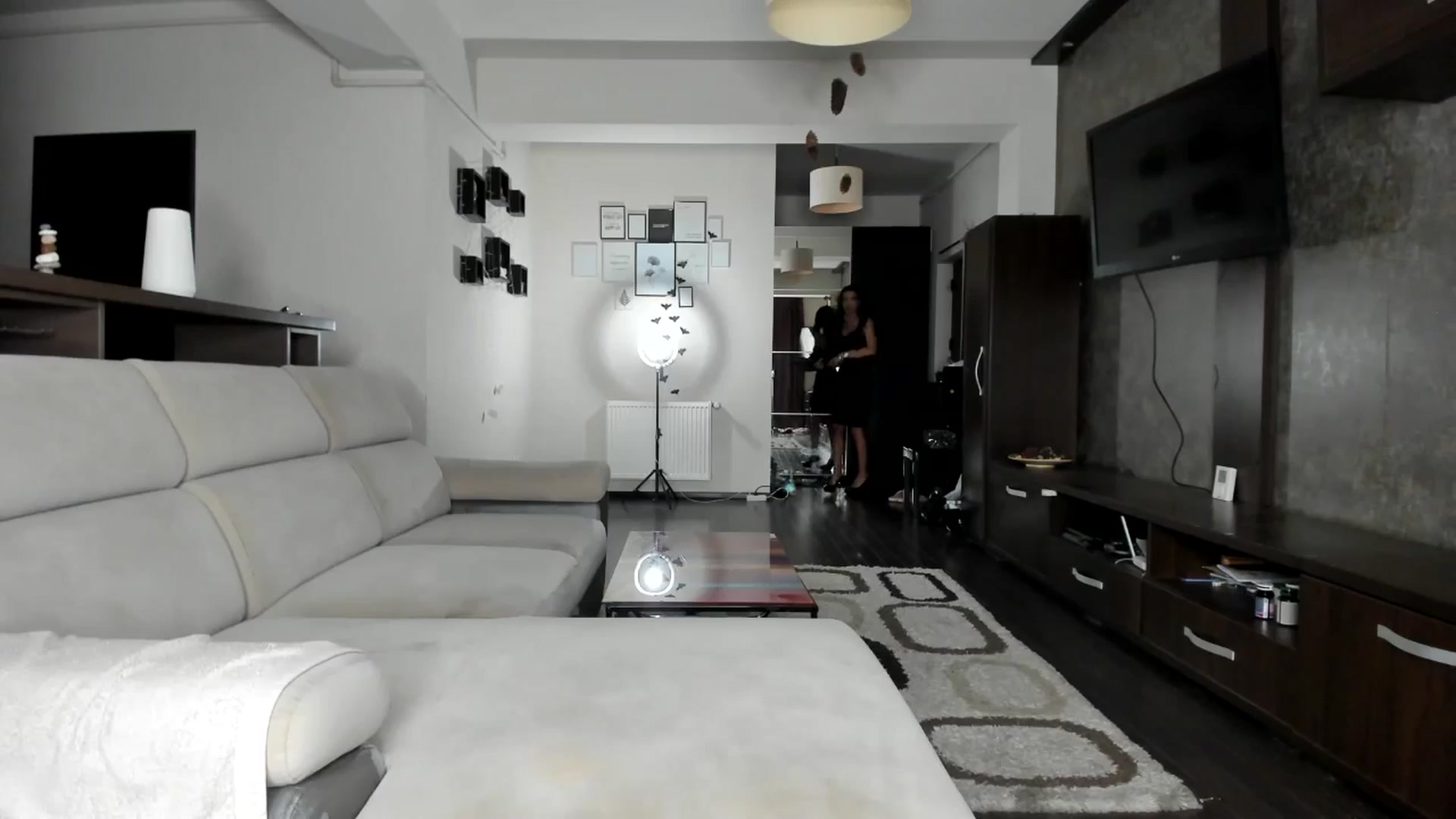 Gallery image thumbnail from Miss_X_'s myfreecams stream on, 09/06/2024, 17:38 image 16 of 20