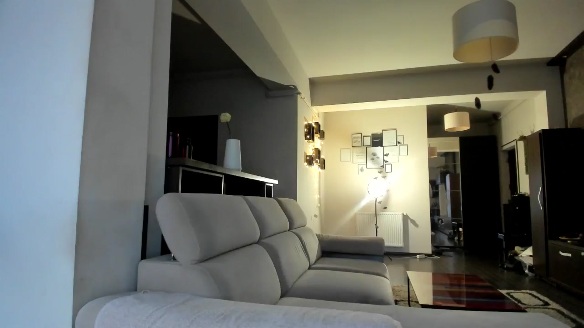 Gallery image thumbnail from Miss_X_'s myfreecams stream on, 10/19/2024, 15:46 image 5 of 20