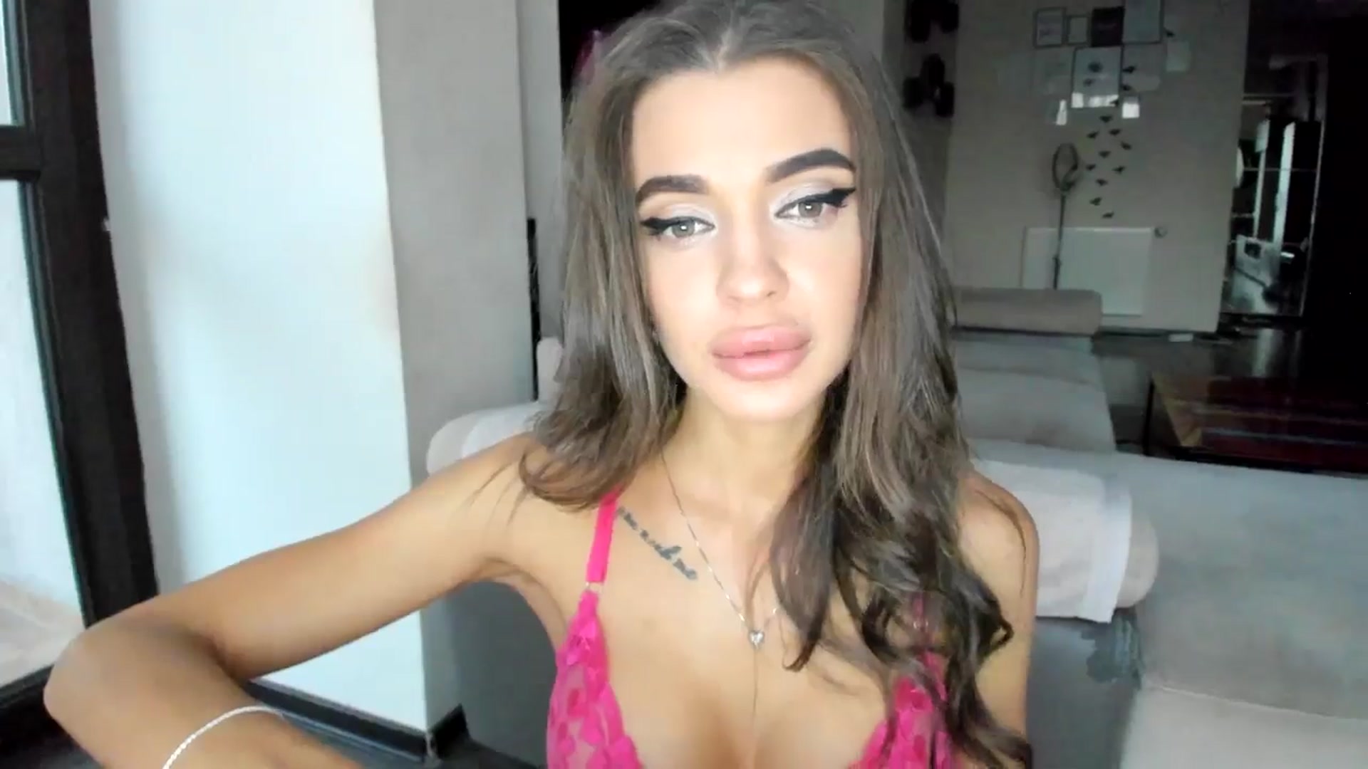 Gallery image thumbnail from Miss_X_'s myfreecams stream on, 10/28/2024, 16:02 image 5 of 20