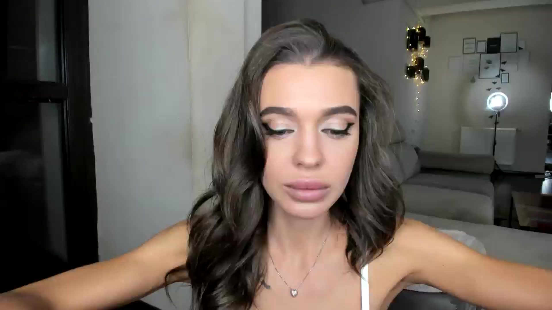 Gallery image thumbnail from Miss_X_'s myfreecams stream on, 11/08/2024, 15:37 image 20 of 20