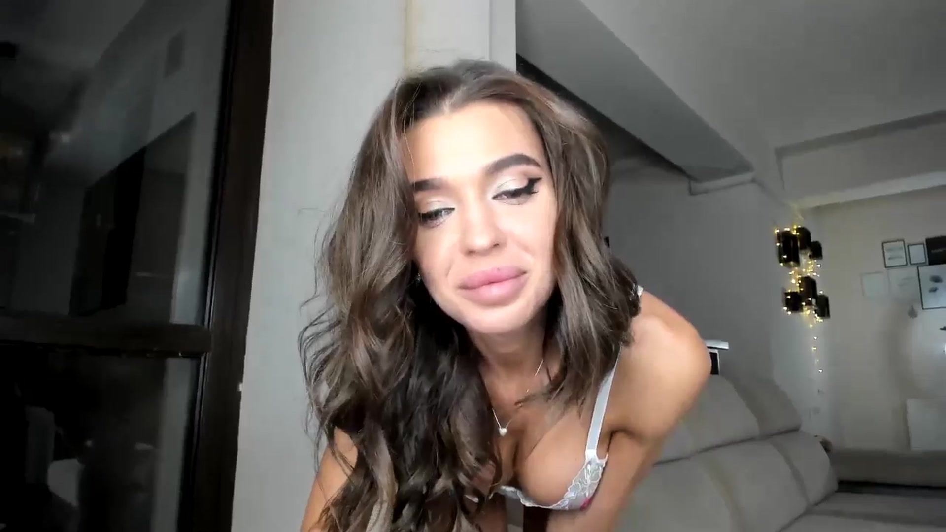 Gallery image thumbnail from Miss_X_'s myfreecams stream on, 11/08/2024, 16:25 image 13 of 20