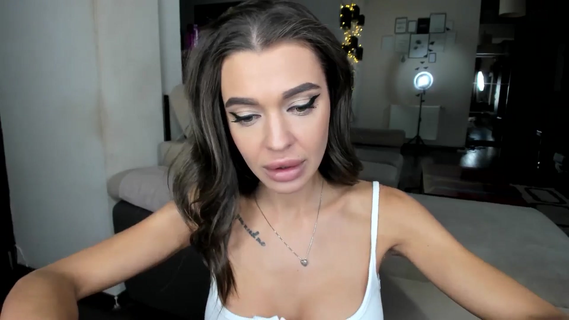 Gallery image thumbnail from Miss_X_'s myfreecams stream on, 11/11/2024, 15:56 image 9 of 20