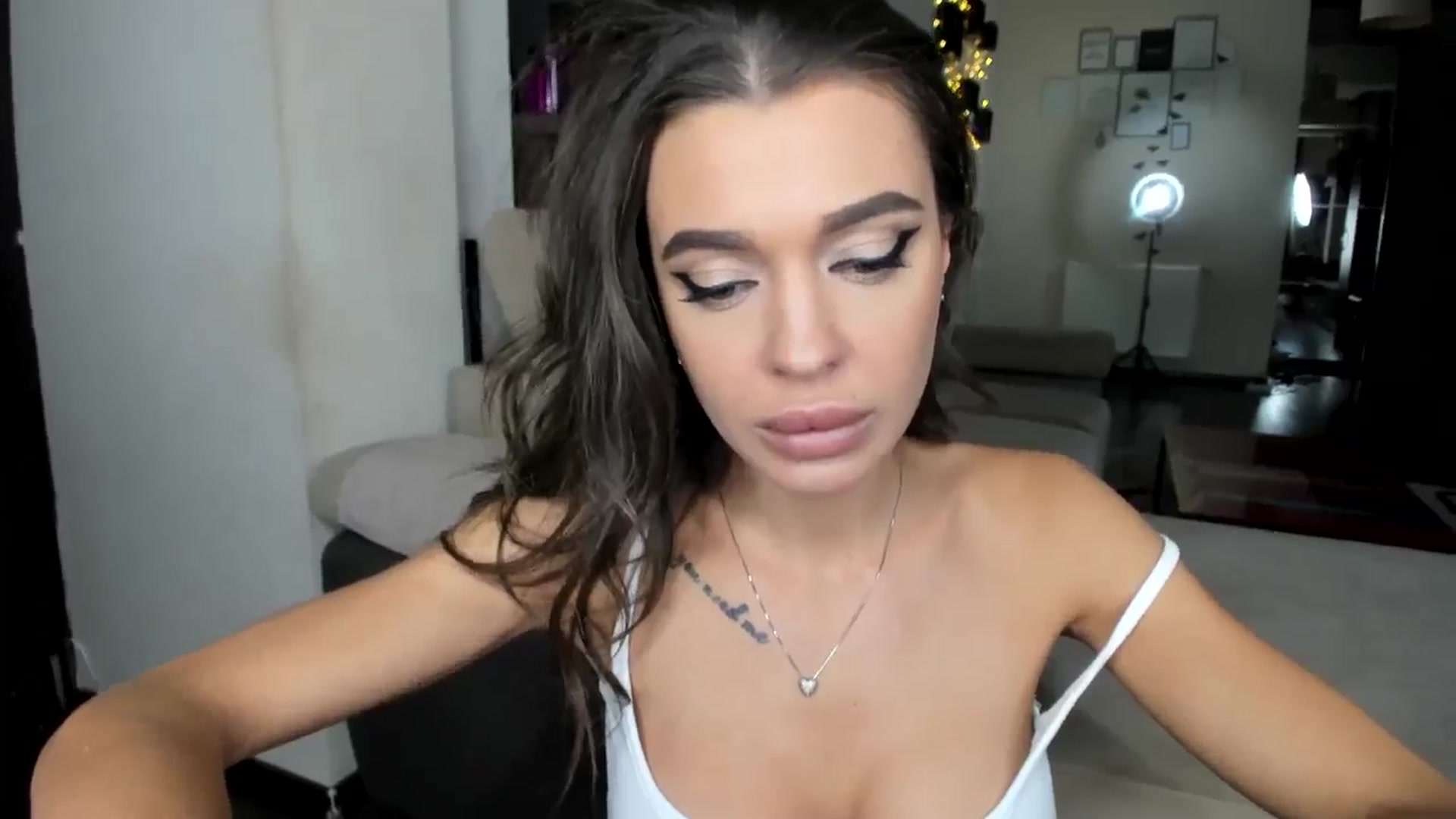 Gallery image thumbnail from Miss_X_'s myfreecams stream on, 11/11/2024, 15:56 image 8 of 20