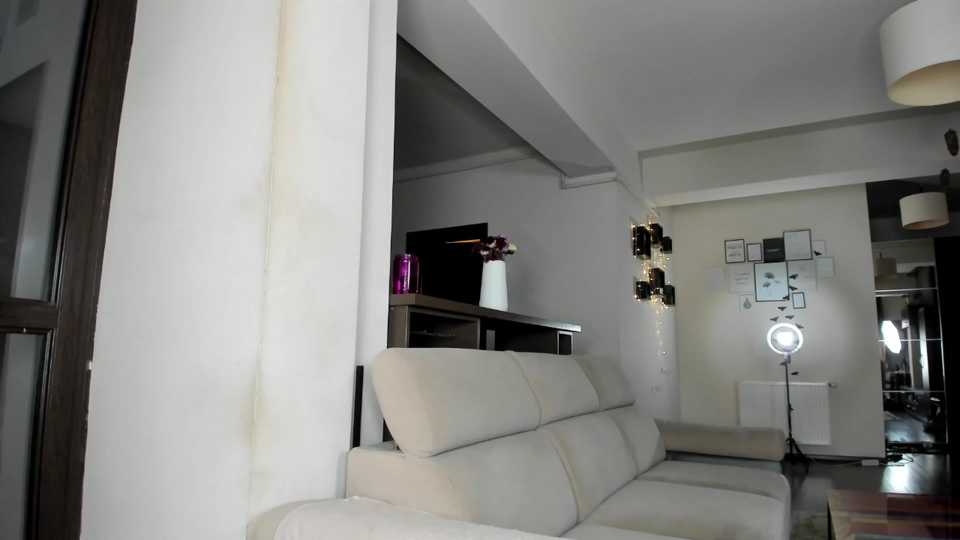 Gallery image thumbnail from Miss_X_'s myfreecams stream on, 11/26/2024, 19:12 image 13 of 20