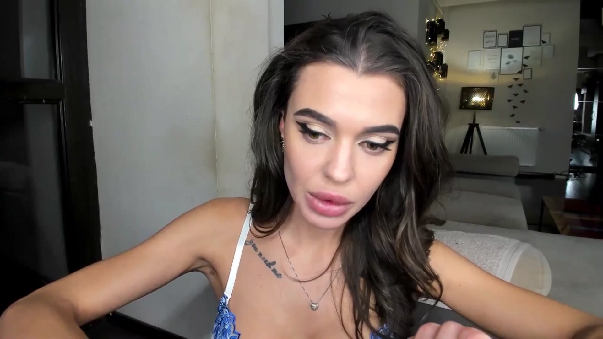 Gallery image thumbnail from Miss_X_'s myfreecams stream on, 12/14/2024, 16:50 image 20 of 20