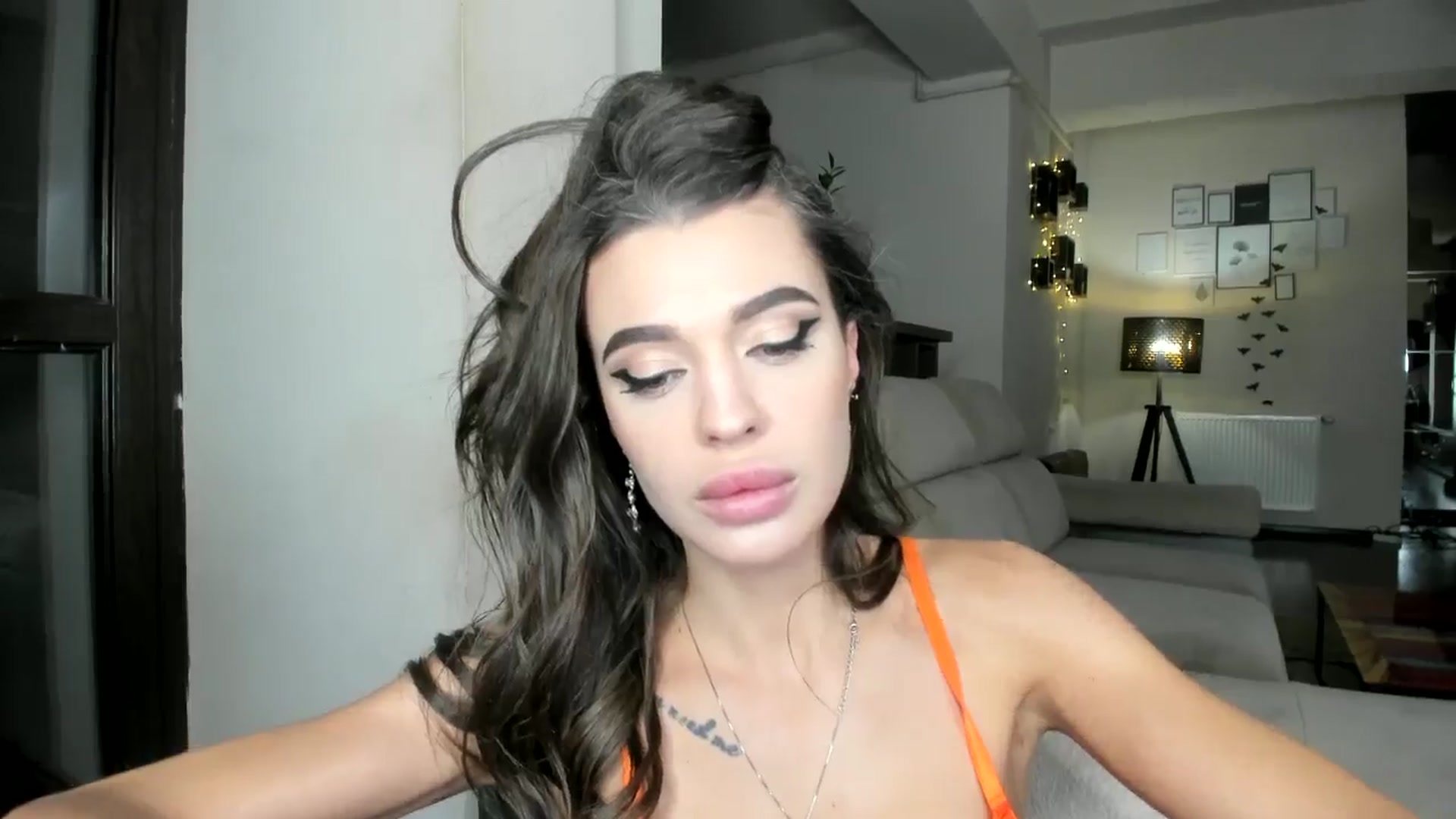 Gallery image thumbnail from Miss_X_'s myfreecams stream on, 12/26/2024, 16:49 image 18 of 20