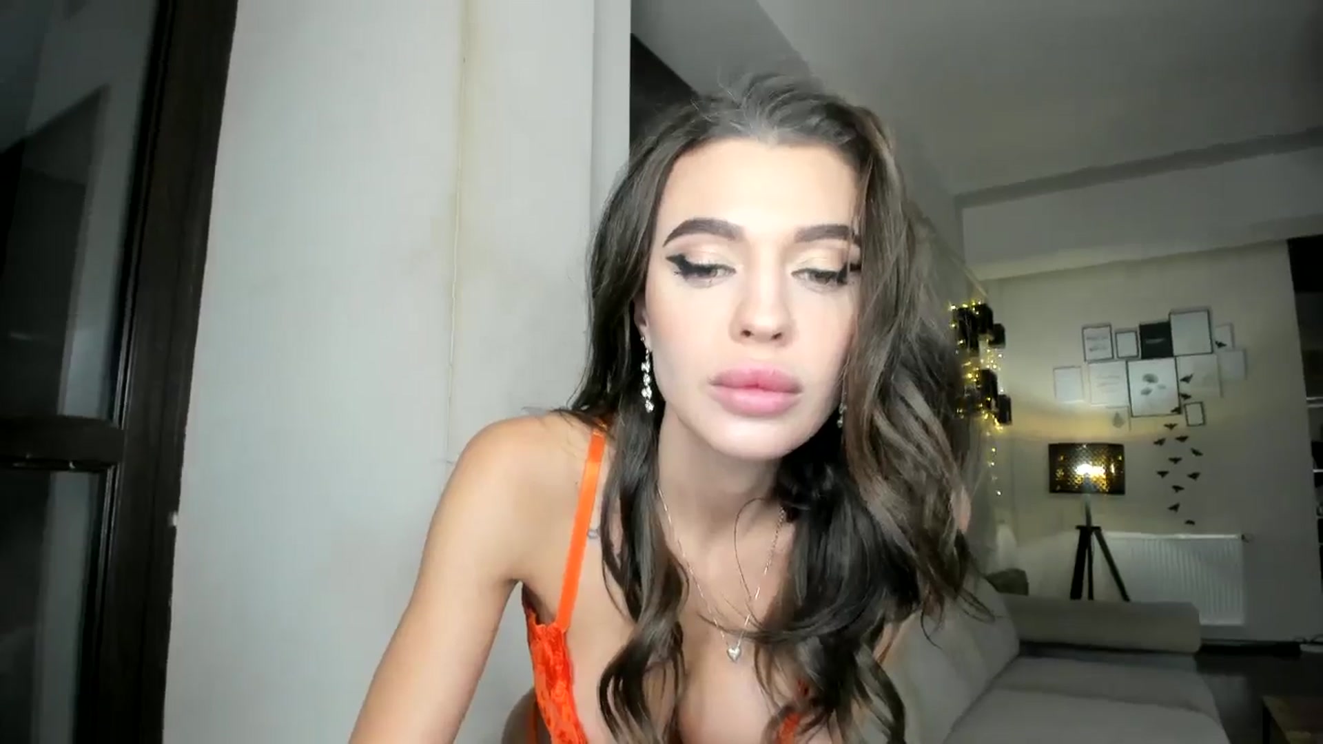 Gallery image thumbnail from Miss_X_'s myfreecams stream on, 12/26/2024, 16:49 image 17 of 20