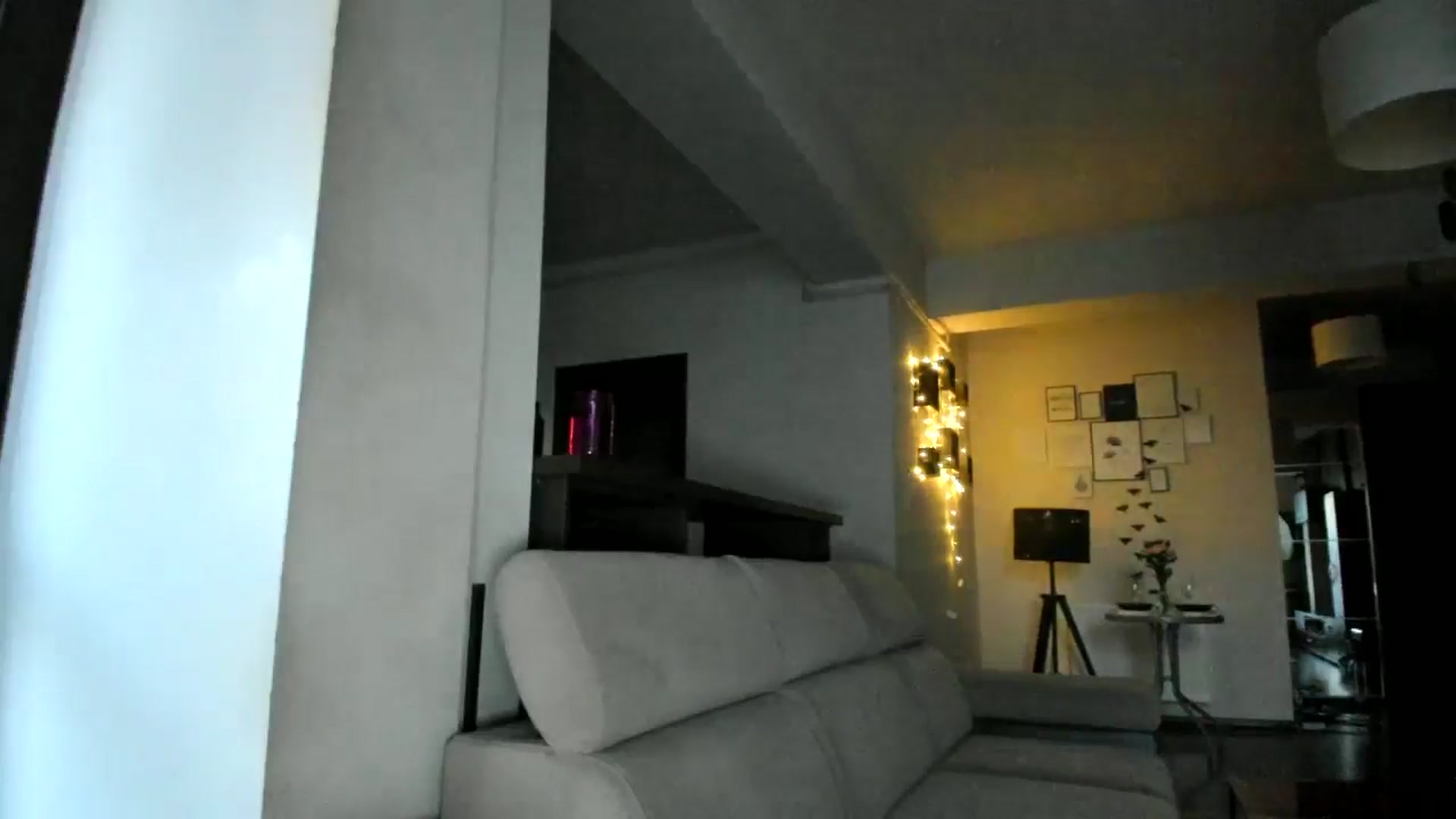 Gallery image thumbnail from Miss_X_'s myfreecams stream on, 01/08/2025, 15:23 image 5 of 20