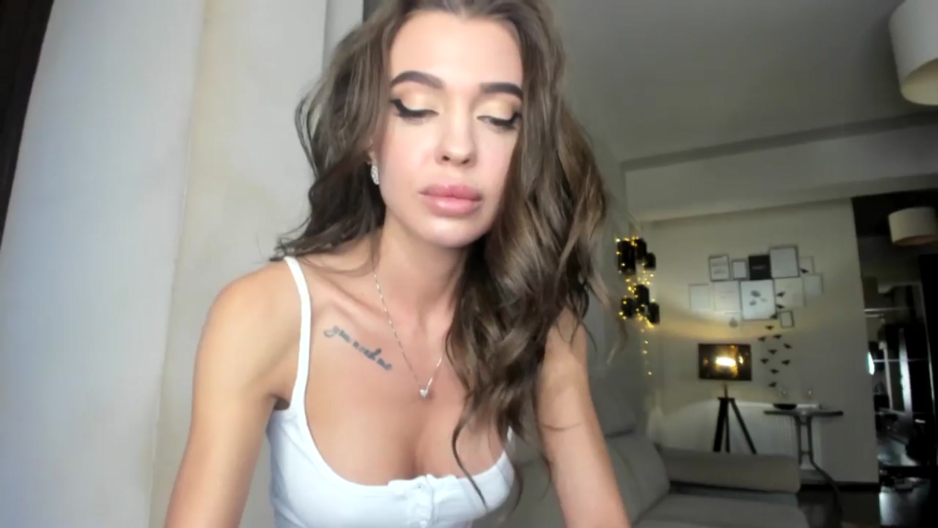 Gallery image thumbnail from Miss_X_'s myfreecams stream on, 01/26/2025, 16:04 image 10 of 20