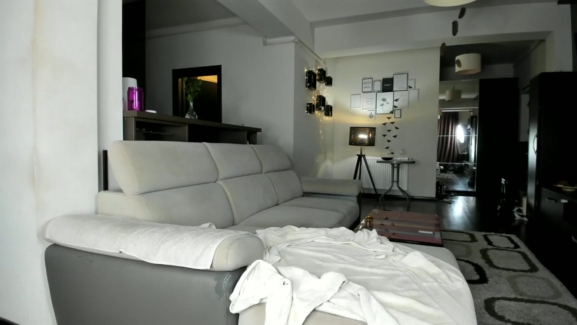 Gallery image thumbnail from Miss_X_'s myfreecams stream on, 01/27/2025, 17:20 image 1 of 20