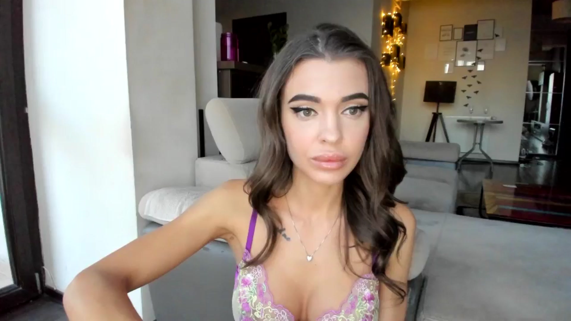 Gallery image thumbnail from Miss_X_'s myfreecams stream on, 01/28/2025, 15:38 image 12 of 20