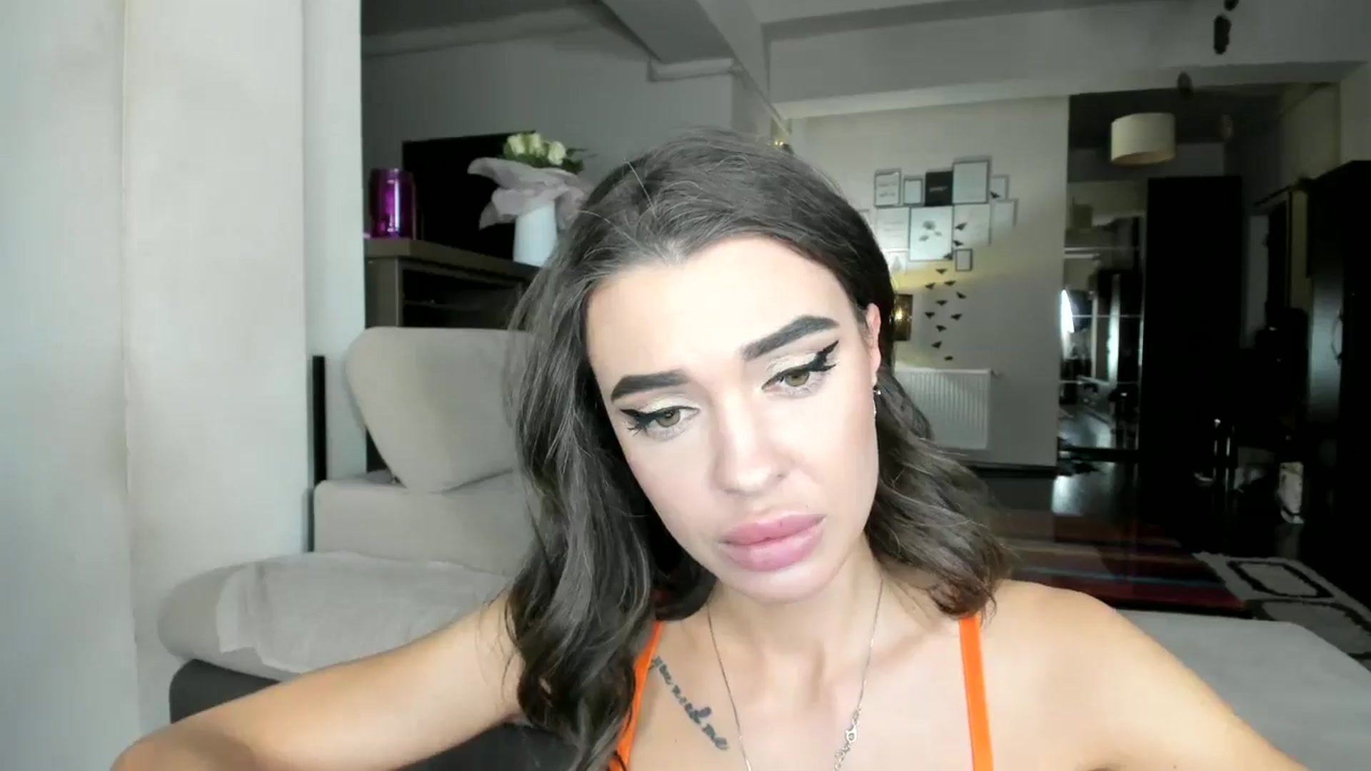 Gallery image thumbnail from Miss_X_'s myfreecams stream on, 02/18/2025, 16:43 image 20 of 20