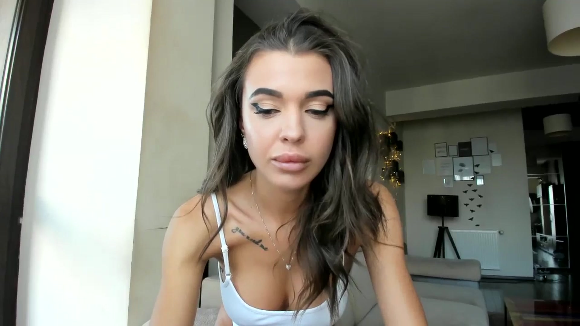 Gallery image thumbnail from Miss_X_'s myfreecams stream on, 03/02/2025, 15:11 image 2 of 20