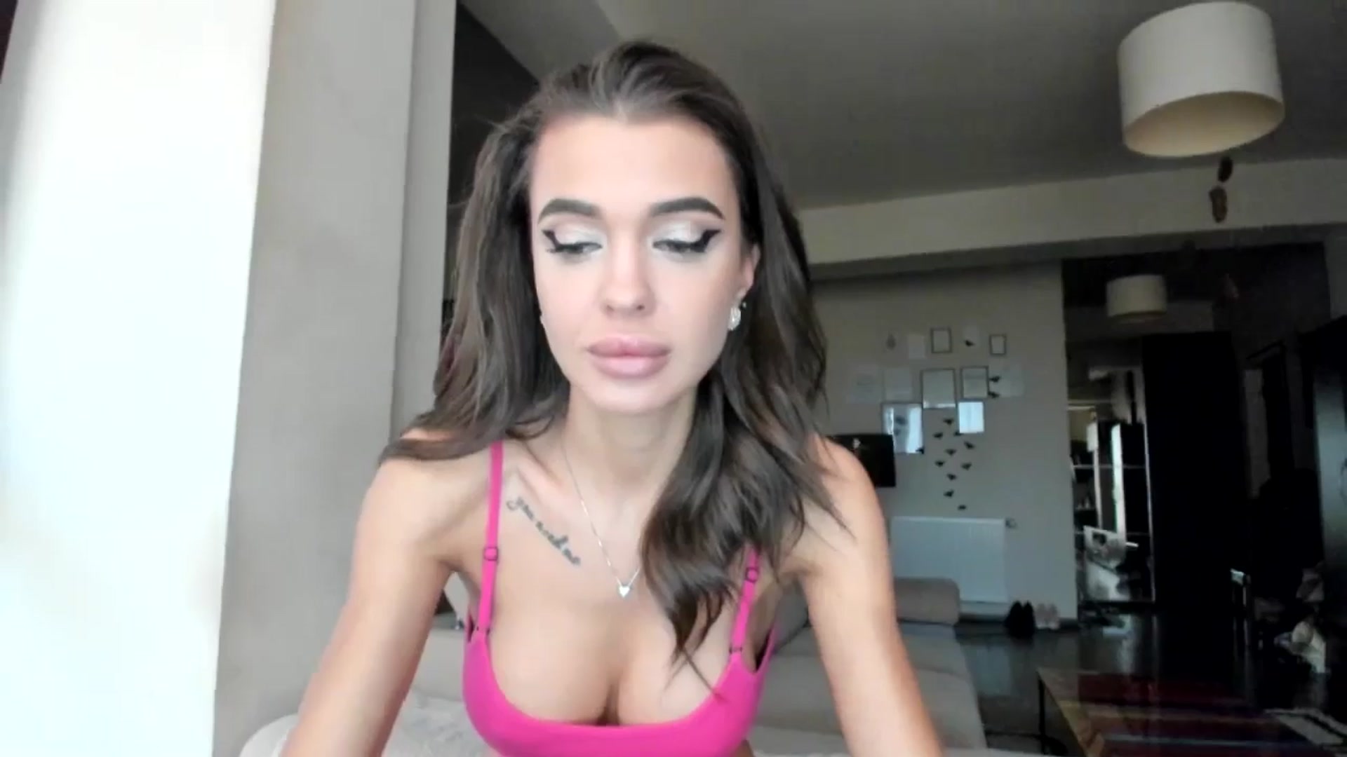 Gallery image thumbnail from Miss_X_'s myfreecams stream on, 03/31/2025, 16:43 image 4 of 20
