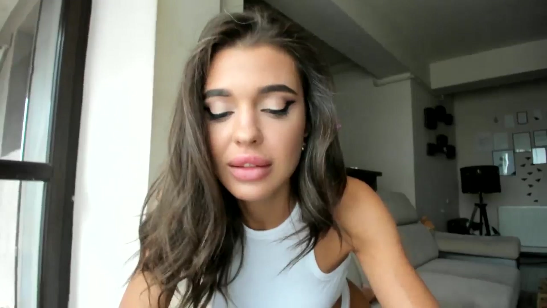 Gallery image thumbnail from Miss_X_'s myfreecams stream on, 05/24/2025, 15:59 image 9 of 20