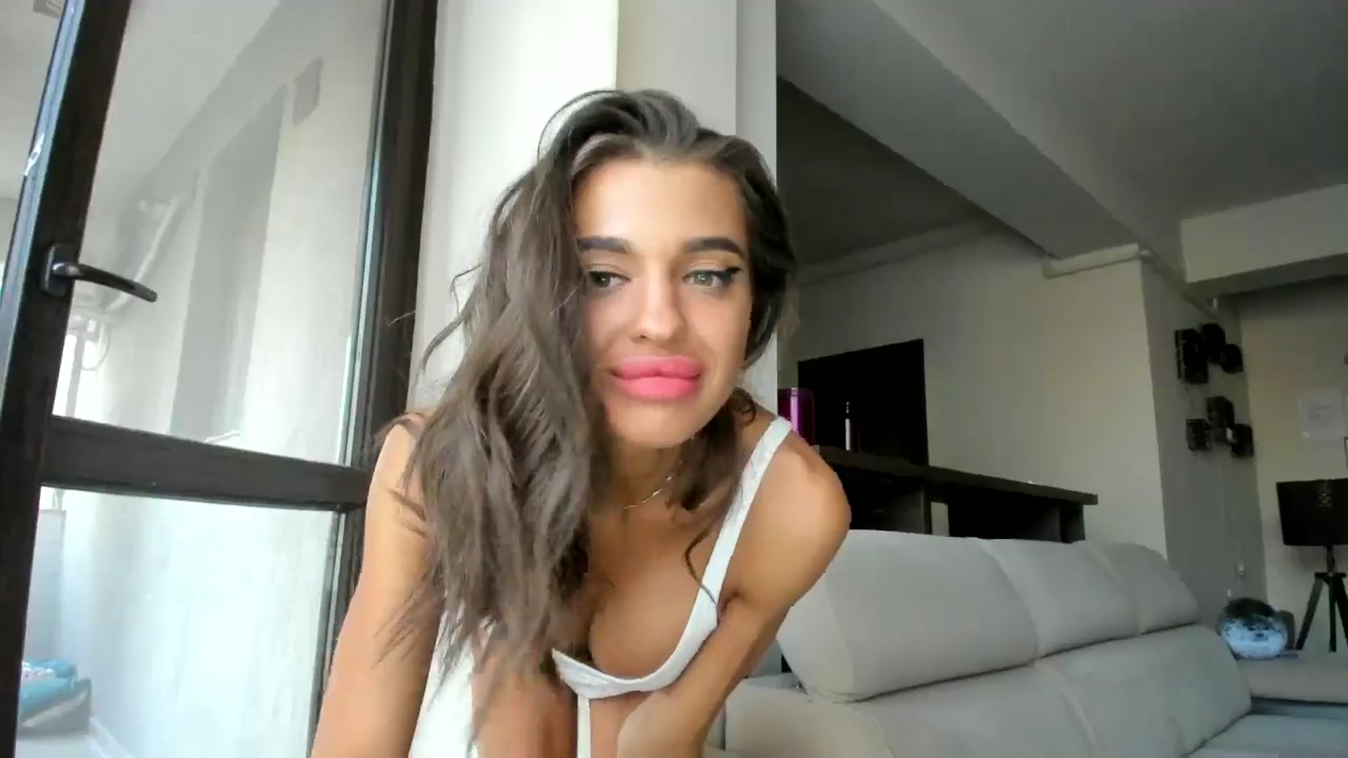 Gallery image thumbnail from Miss_X_'s myfreecams stream on, 06/21/2025, 18:01 image 4 of 20