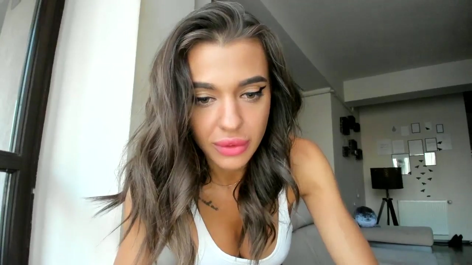 Gallery image thumbnail from Miss_X_'s myfreecams stream on, 06/21/2025, 18:01 image 6 of 20