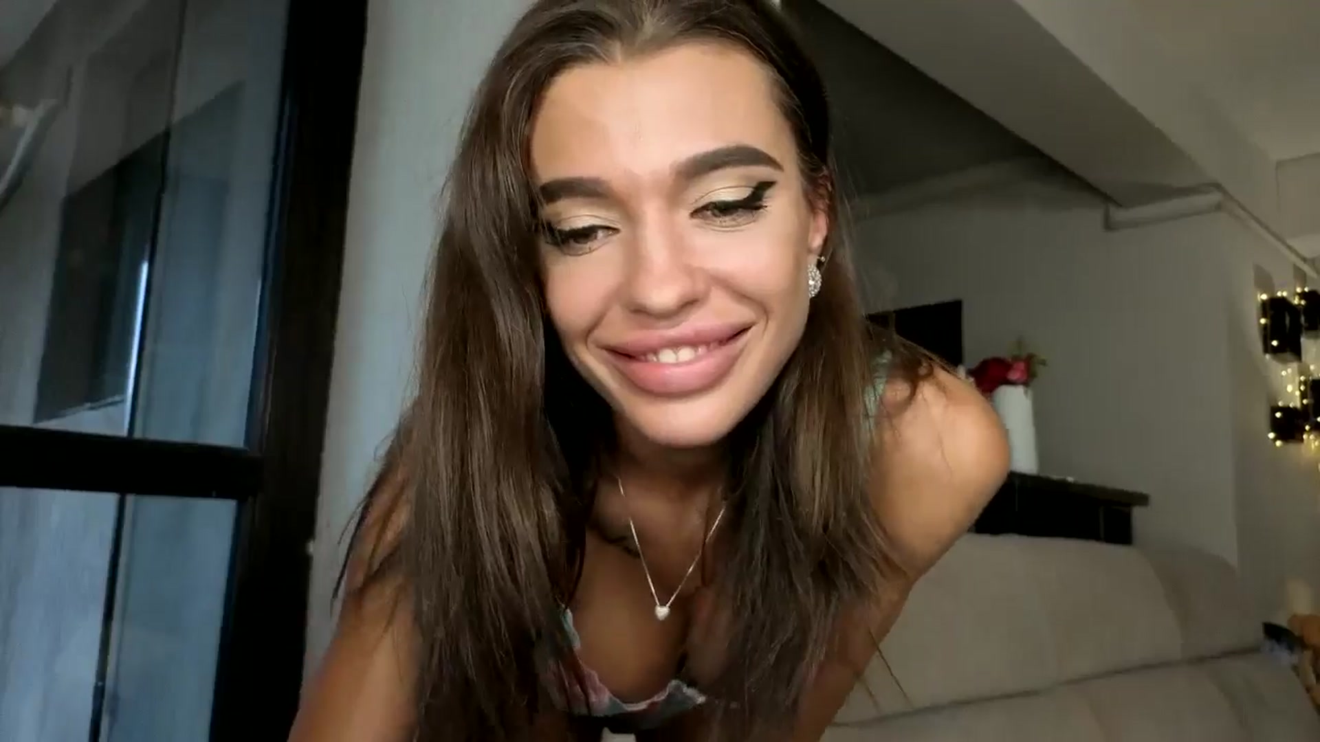 Gallery image thumbnail from Miss_X_'s myfreecams stream on, 09/29/2025, 14:43 image 15 of 20