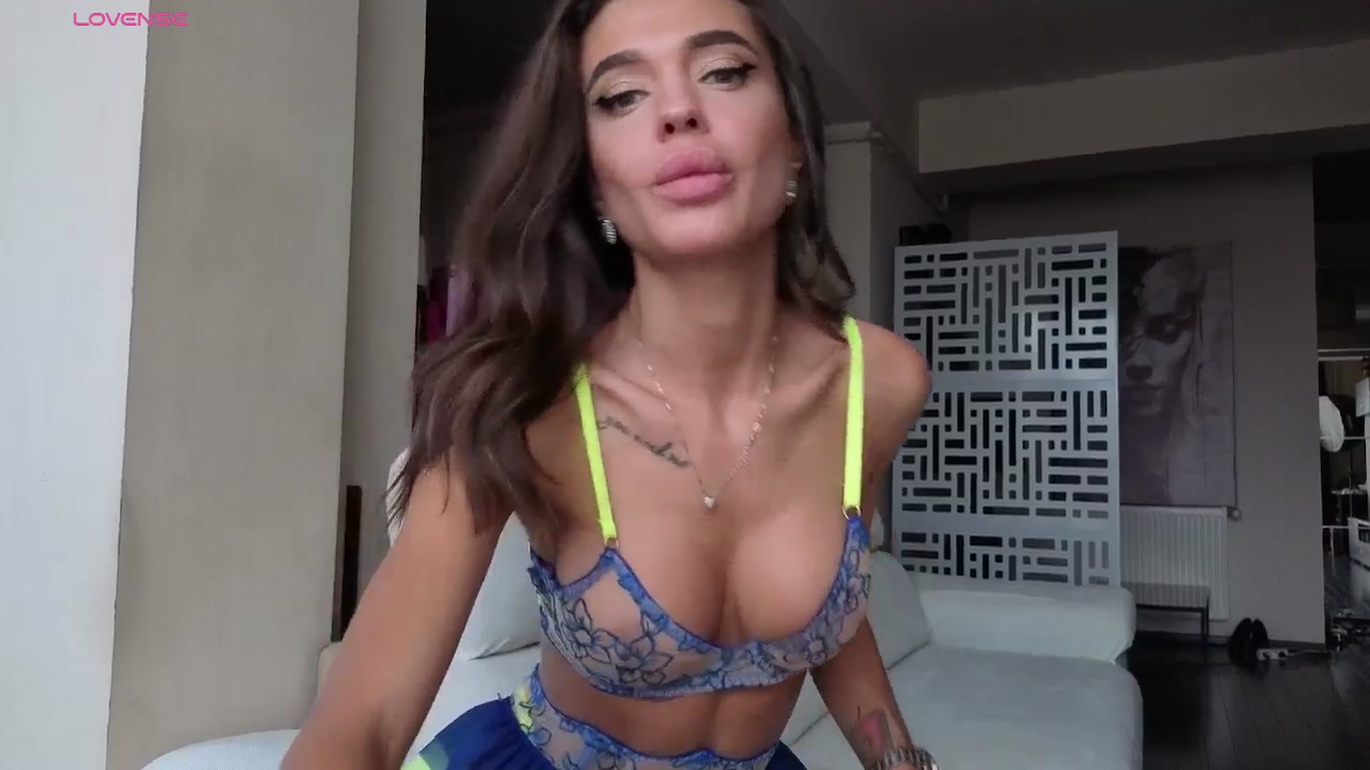 Gallery image thumbnail from Miss_X_'s myfreecams stream on, 10/18/2025, 14:33 image 16 of 20