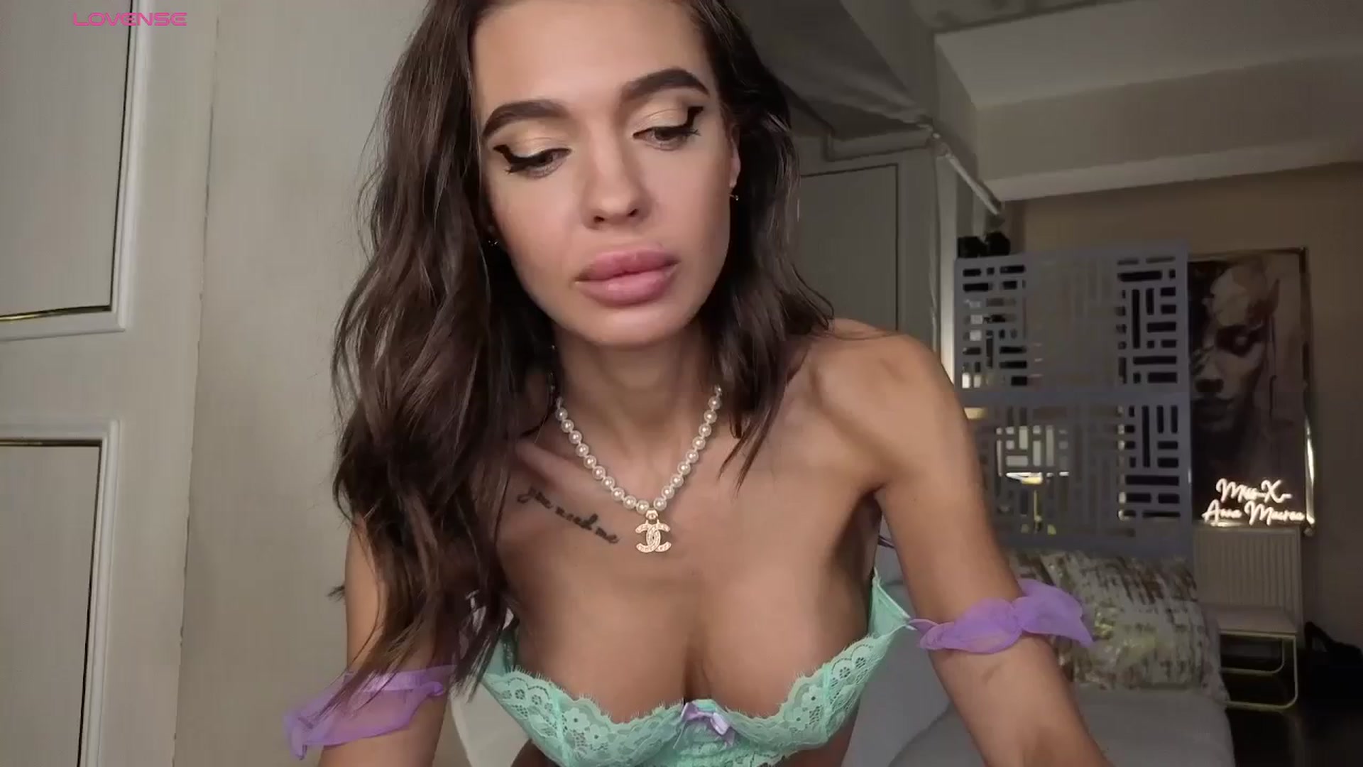 Gallery image thumbnail from Miss_X_'s myfreecams stream on, 10/27/2025, 16:38 image 8 of 20