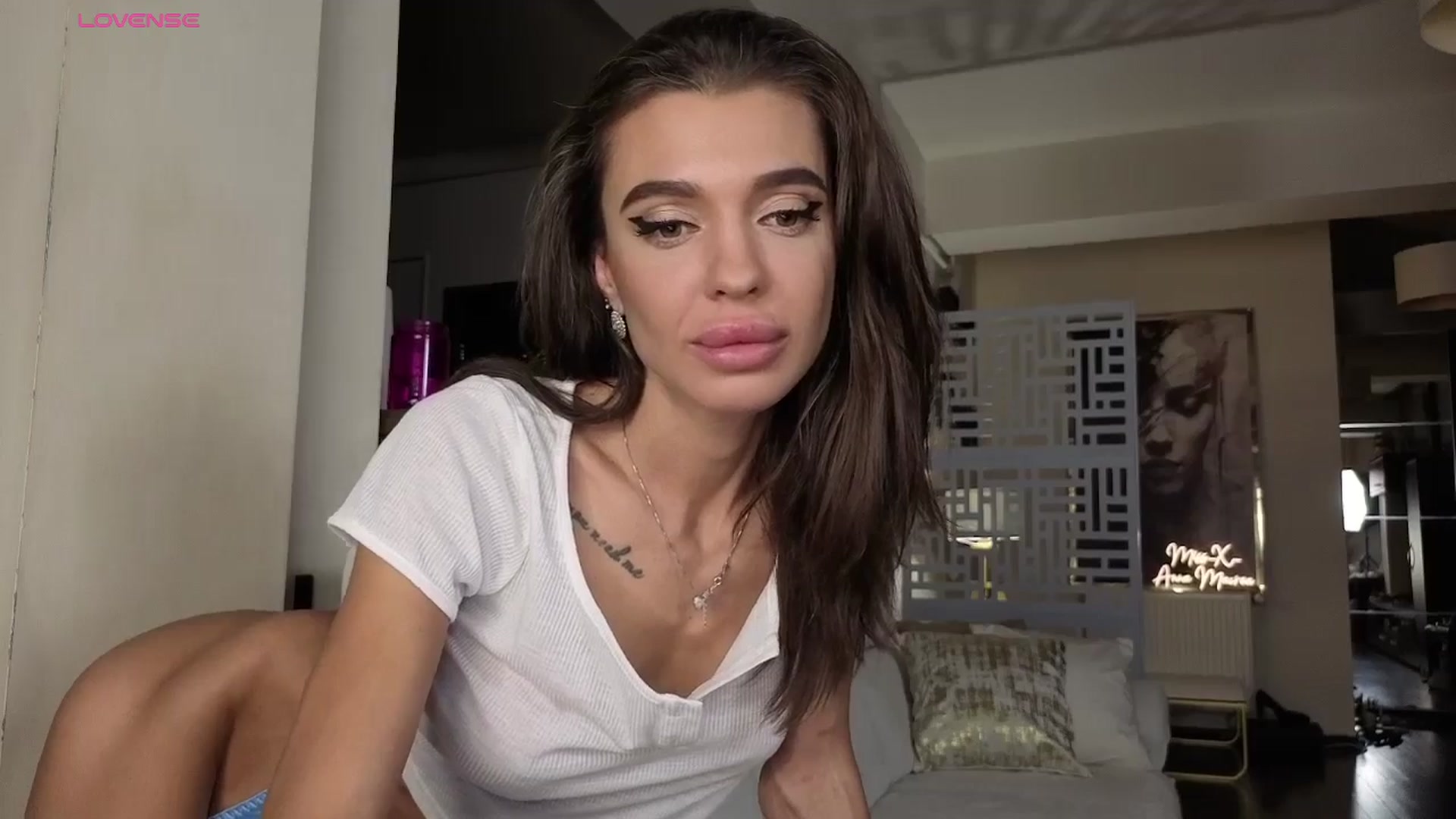 Gallery image thumbnail from Miss_X_'s myfreecams stream on, 10/28/2025, 19:39 image 13 of 20