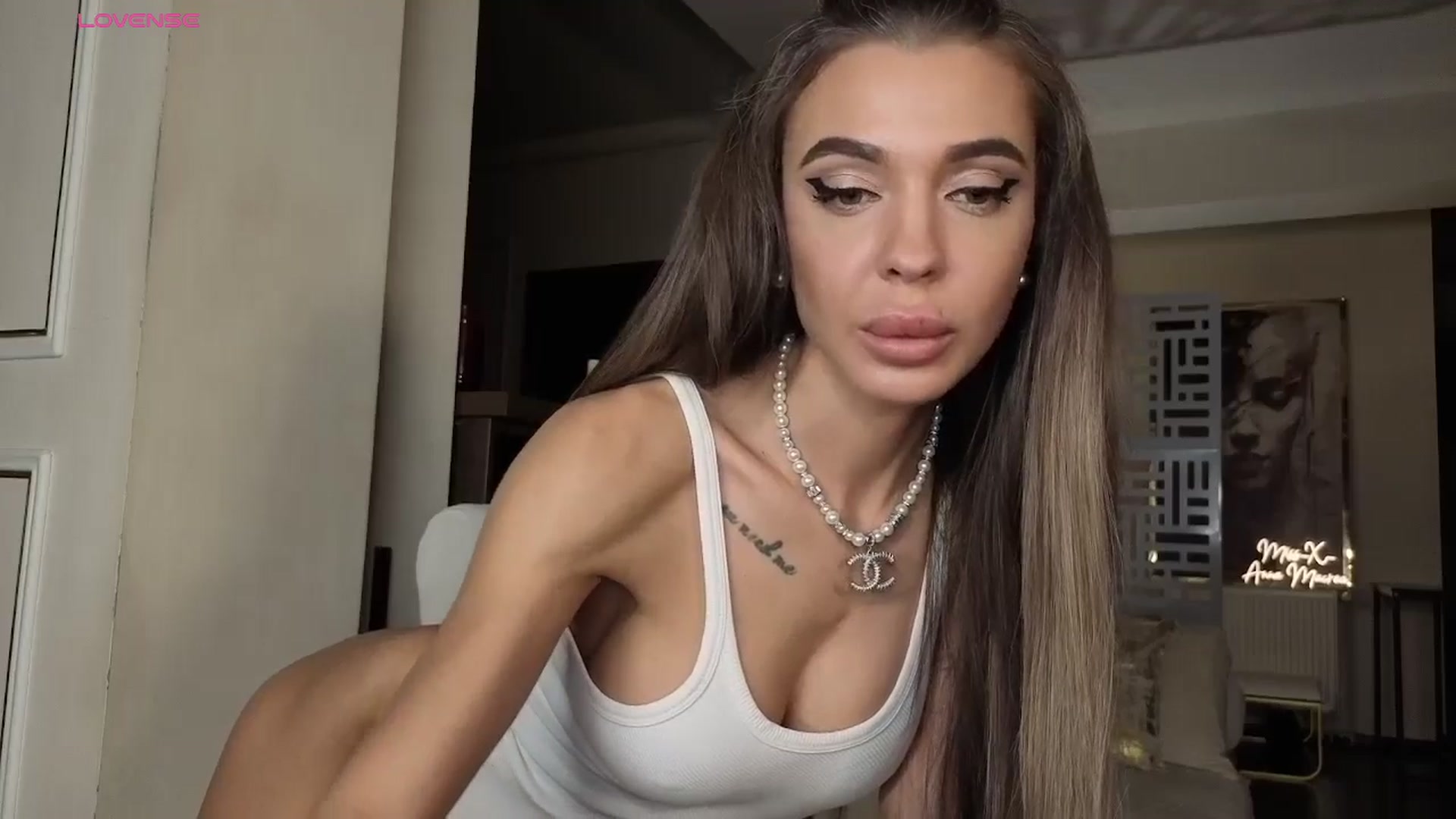 Gallery image thumbnail from Miss_X_'s myfreecams stream on, 11/30/2025, 15:42 image 19 of 20