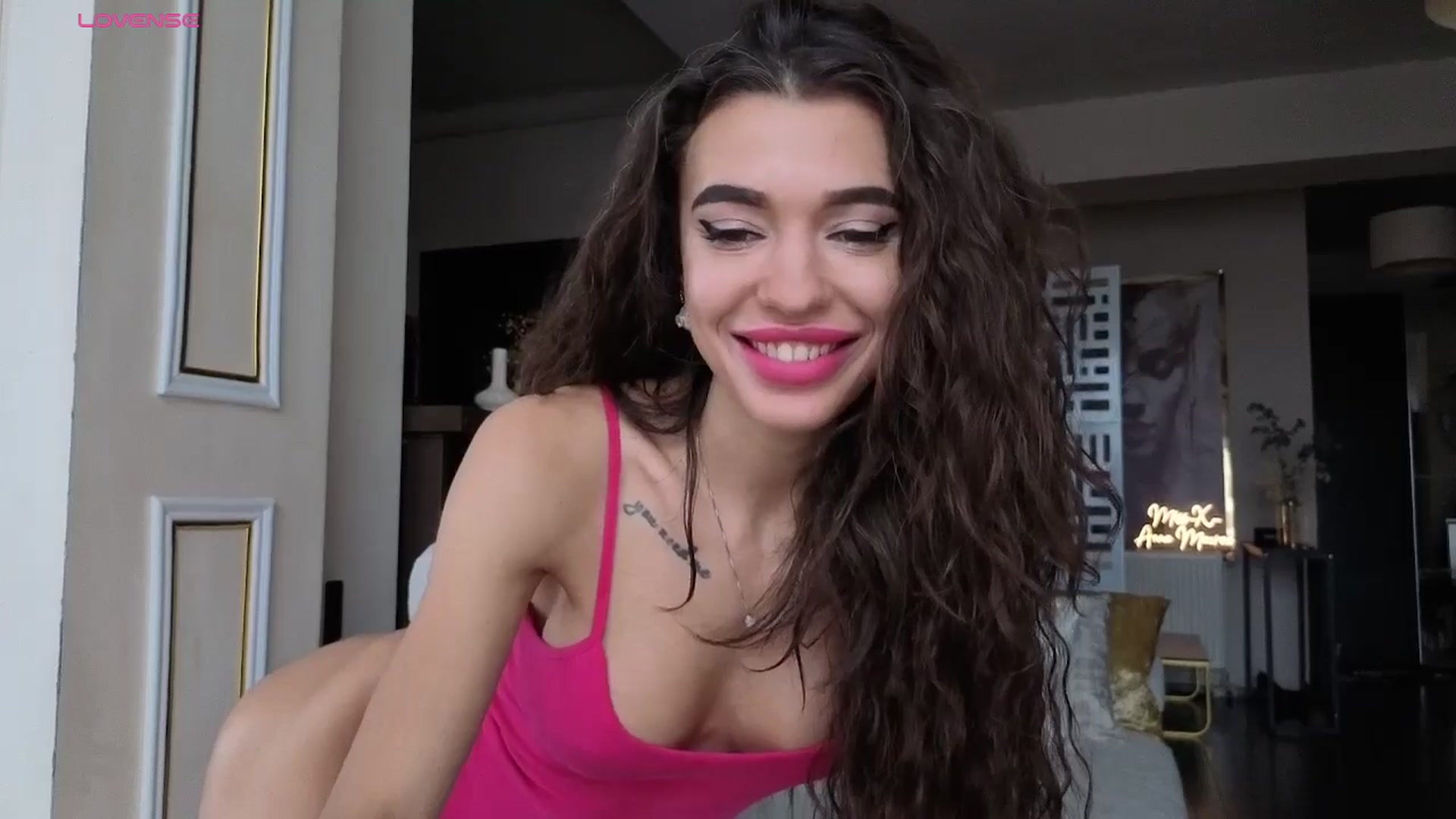 Gallery image thumbnail from Miss_X_'s myfreecams stream on, 01/25/2026, 13:33 image 14 of 20