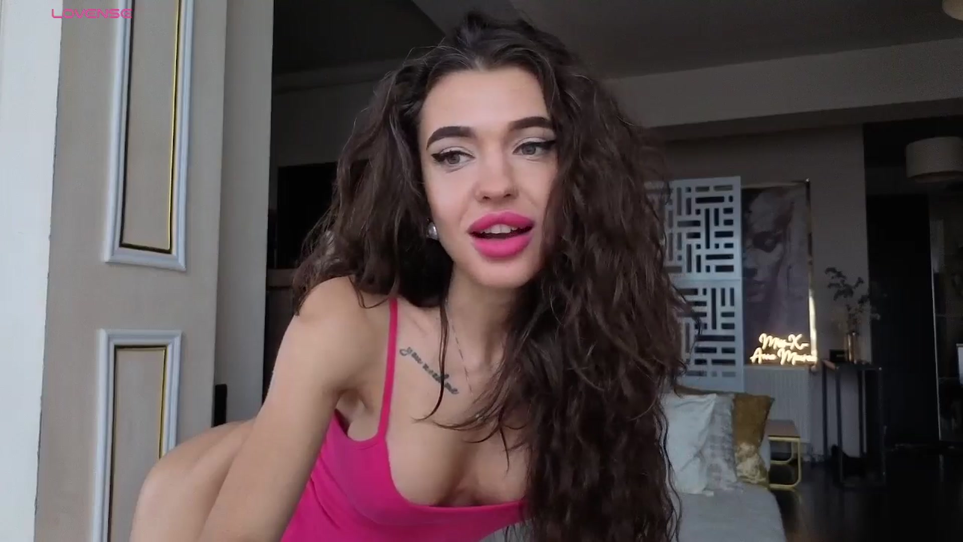 Gallery image thumbnail from Miss_X_'s myfreecams stream on, 01/25/2026, 13:33 image 13 of 20