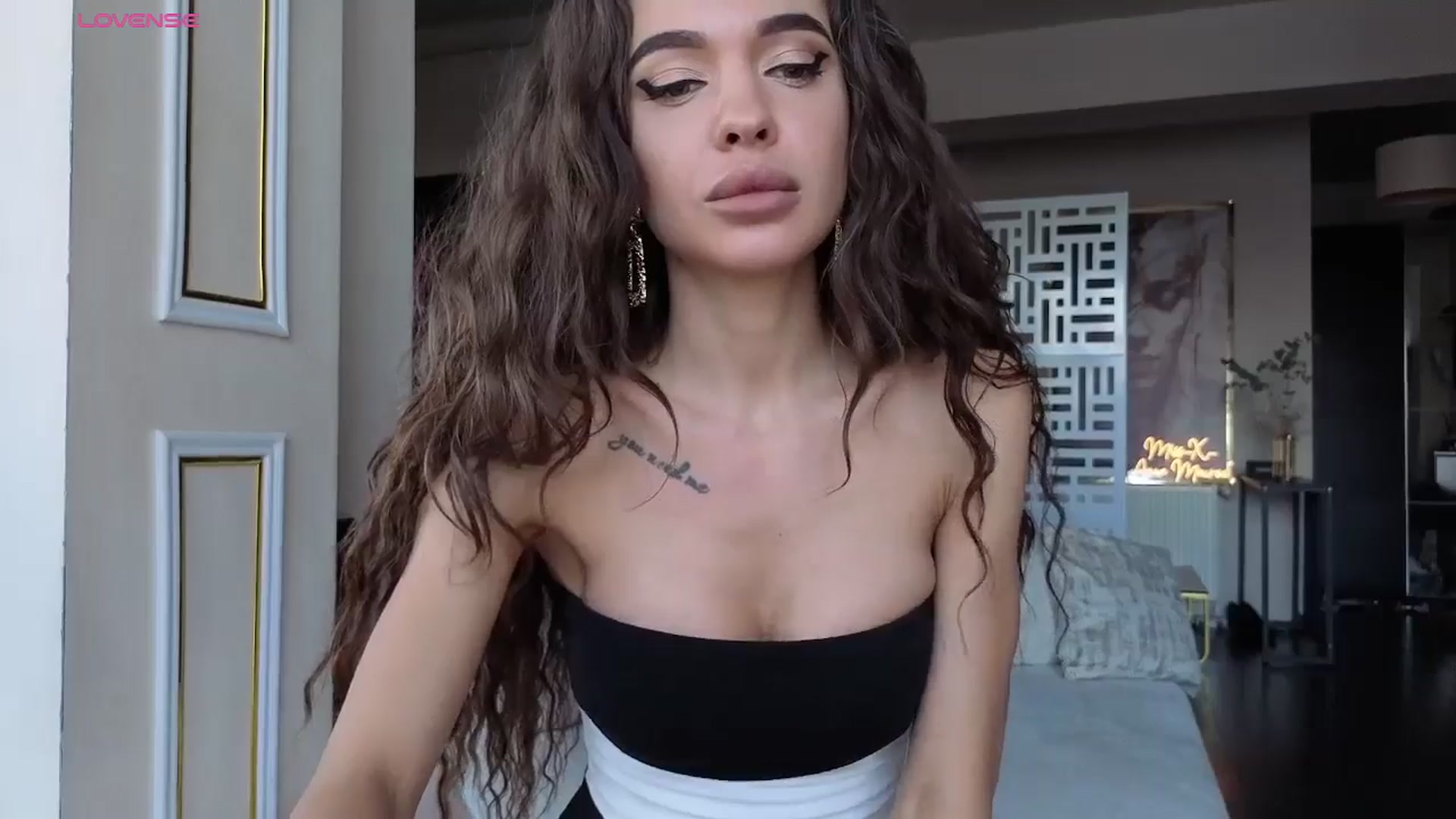 Gallery image thumbnail from Miss_X_'s myfreecams stream on, 02/24/2026, 15:28 image 11 of 20