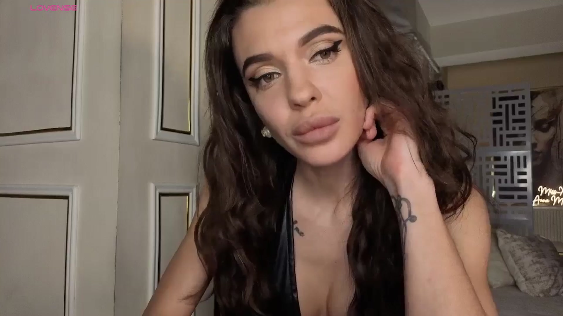Gallery image thumbnail from Miss_X_'s myfreecams stream on, 03/05/2026, 18:13 image 18 of 20