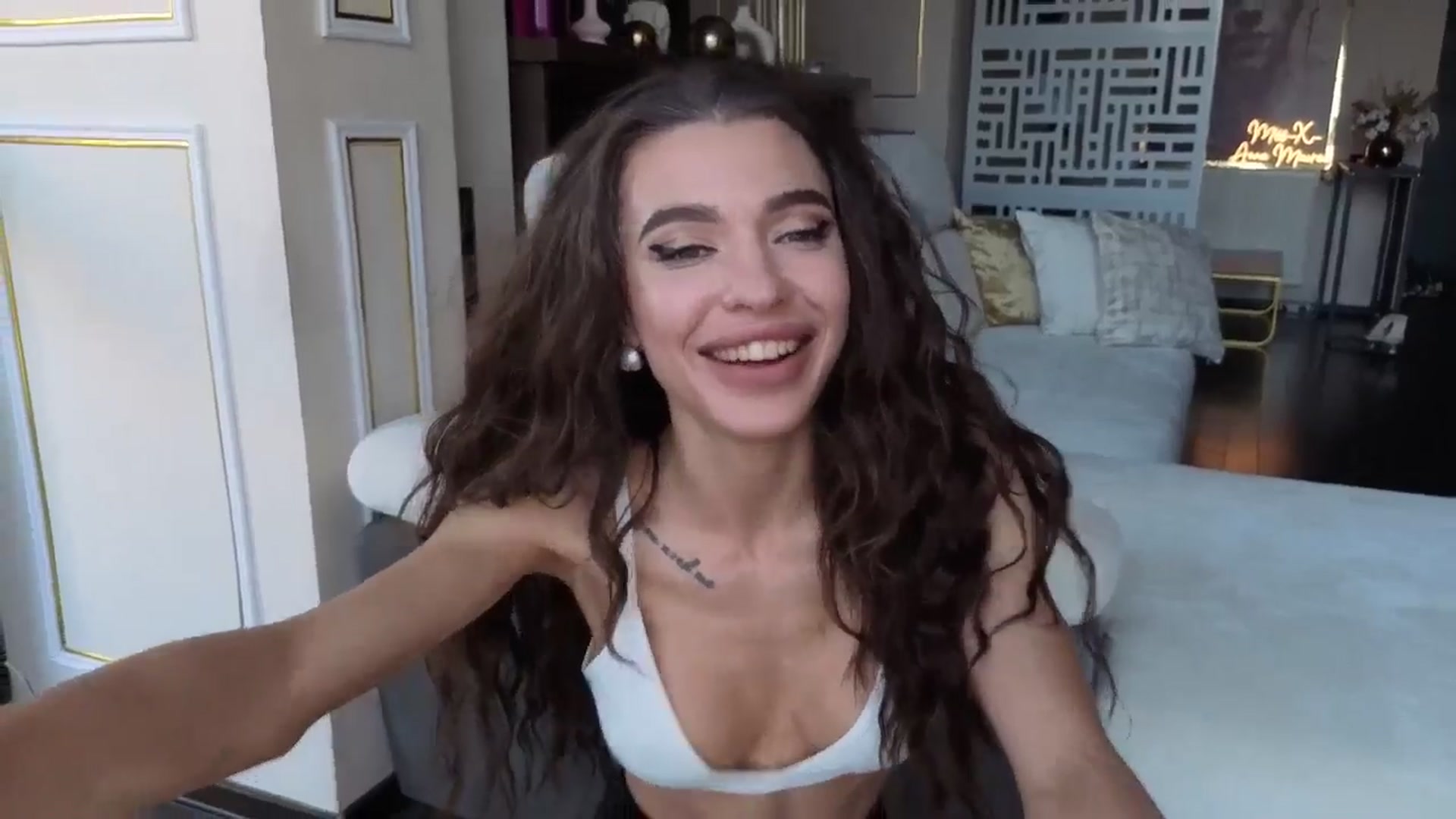 Gallery image thumbnail from Miss_X_'s myfreecams stream on, 04/26/2026, 17:29 image 12 of 20