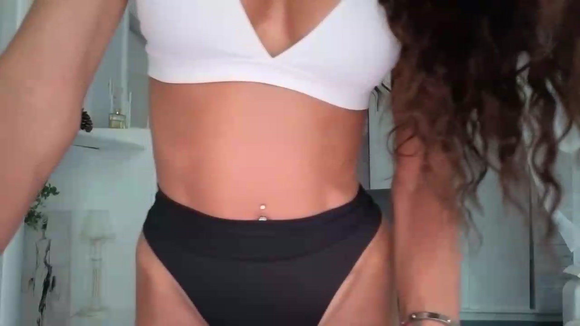 Gallery image thumbnail from Miss_X_'s myfreecams stream on, 07/01/2026, 17:35 image 12 of 20