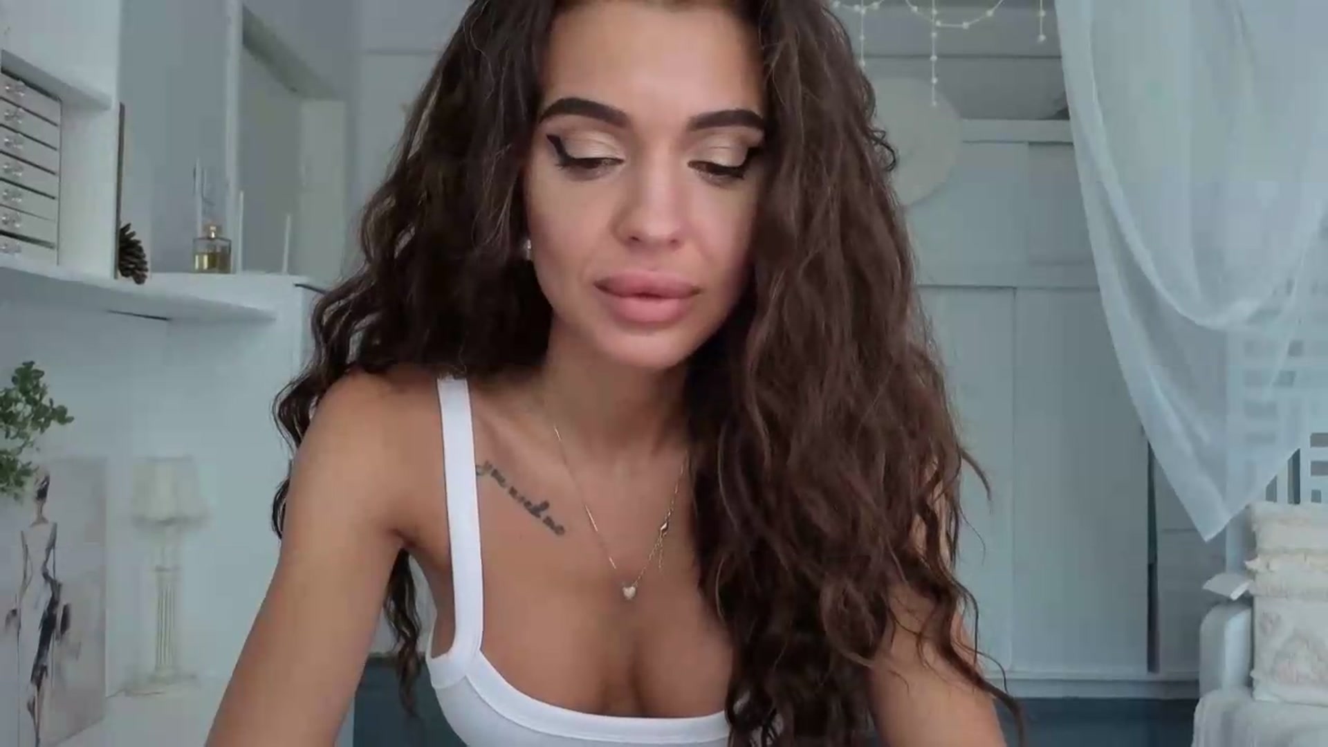Gallery image thumbnail from Miss_X_'s myfreecams stream on, 07/02/2026, 14:18 image 10 of 20