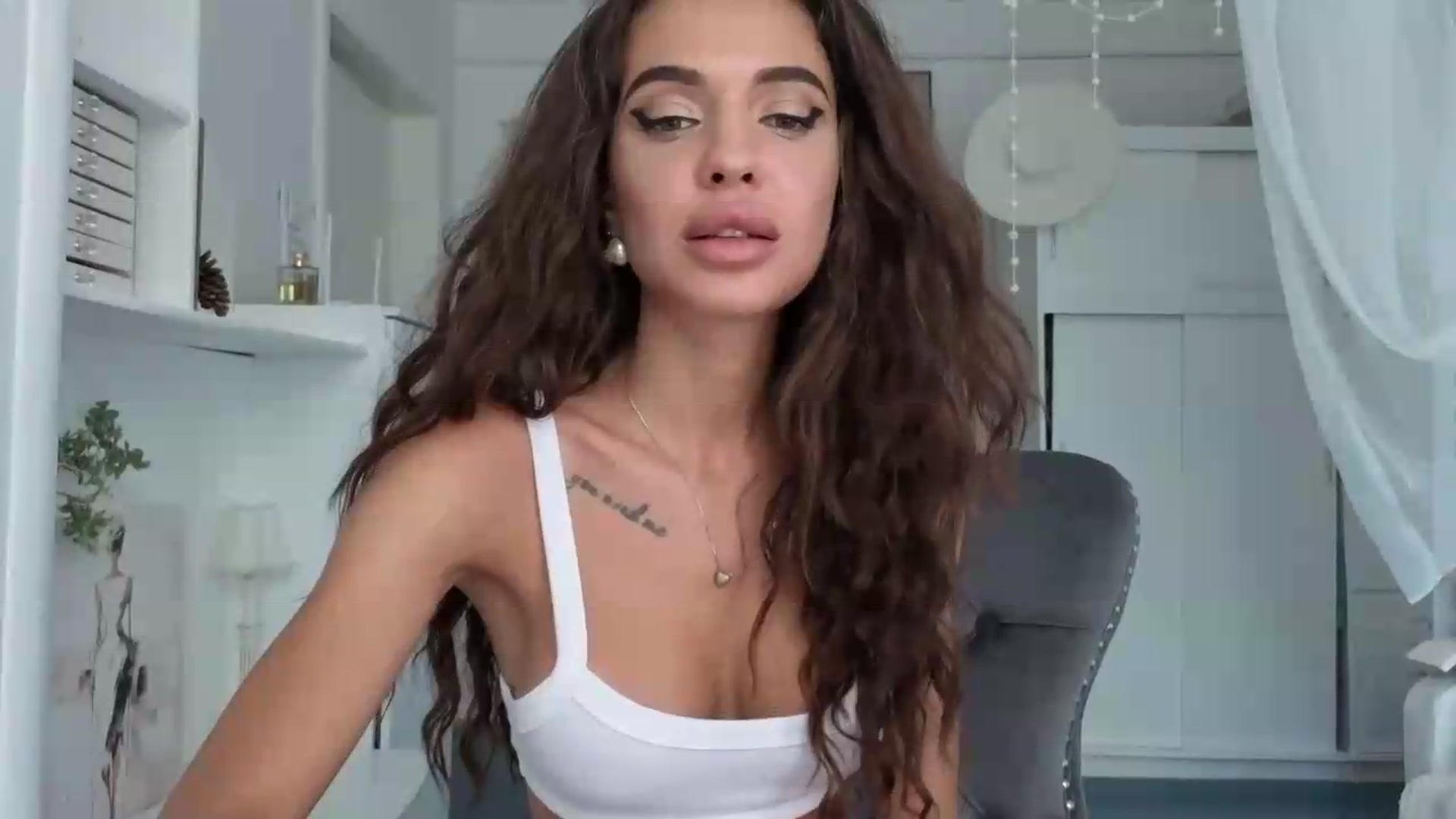 Gallery image thumbnail from Miss_X_'s myfreecams stream on, 07/02/2026, 14:18 image 12 of 20